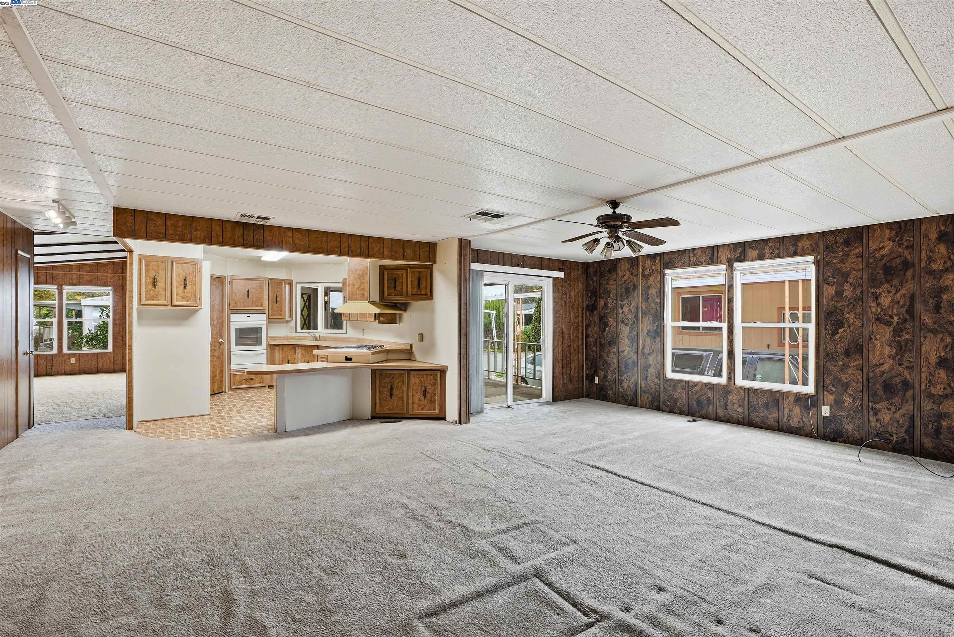 Detail Gallery Image 15 of 44 For 61 Pali Way, Pittsburg,  CA 94565 - 2 Beds | 2 Baths