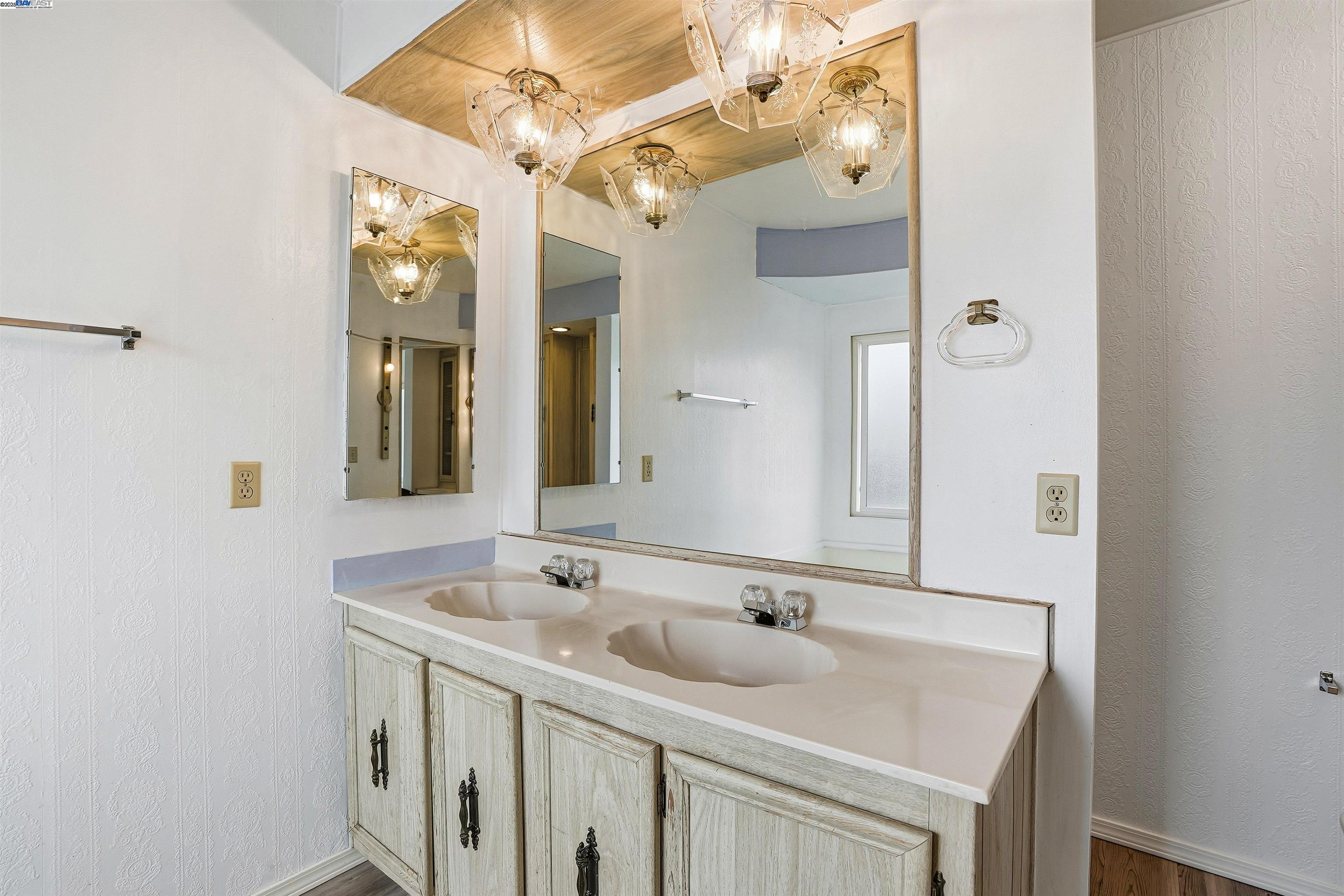 Detail Gallery Image 26 of 44 For 61 Pali Way, Pittsburg,  CA 94565 - 2 Beds | 2 Baths