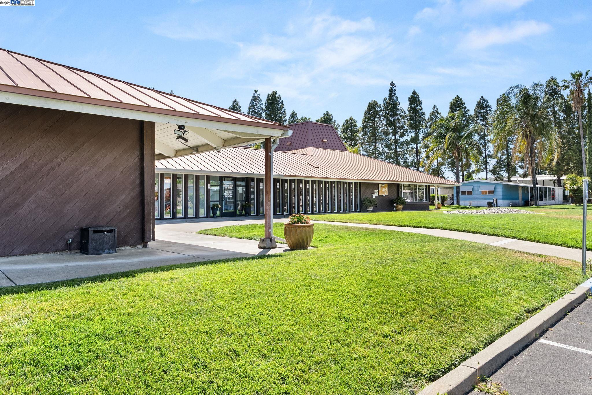 Detail Gallery Image 43 of 44 For 61 Pali Way, Pittsburg,  CA 94565 - 2 Beds | 2 Baths