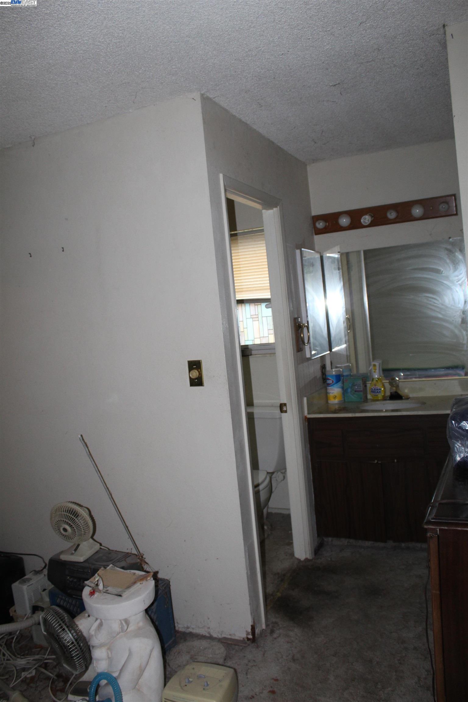 Detail Gallery Image 11 of 12 For 1830 Alegre Dr, Tracy,  CA 95376 - 3 Beds | 2 Baths