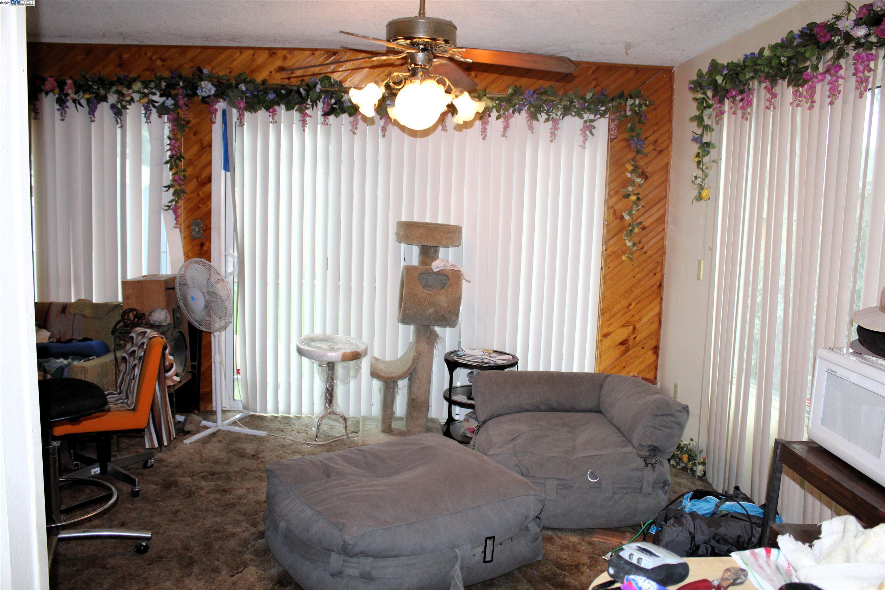 Detail Gallery Image 4 of 12 For 1830 Alegre Dr, Tracy,  CA 95376 - 3 Beds | 2 Baths