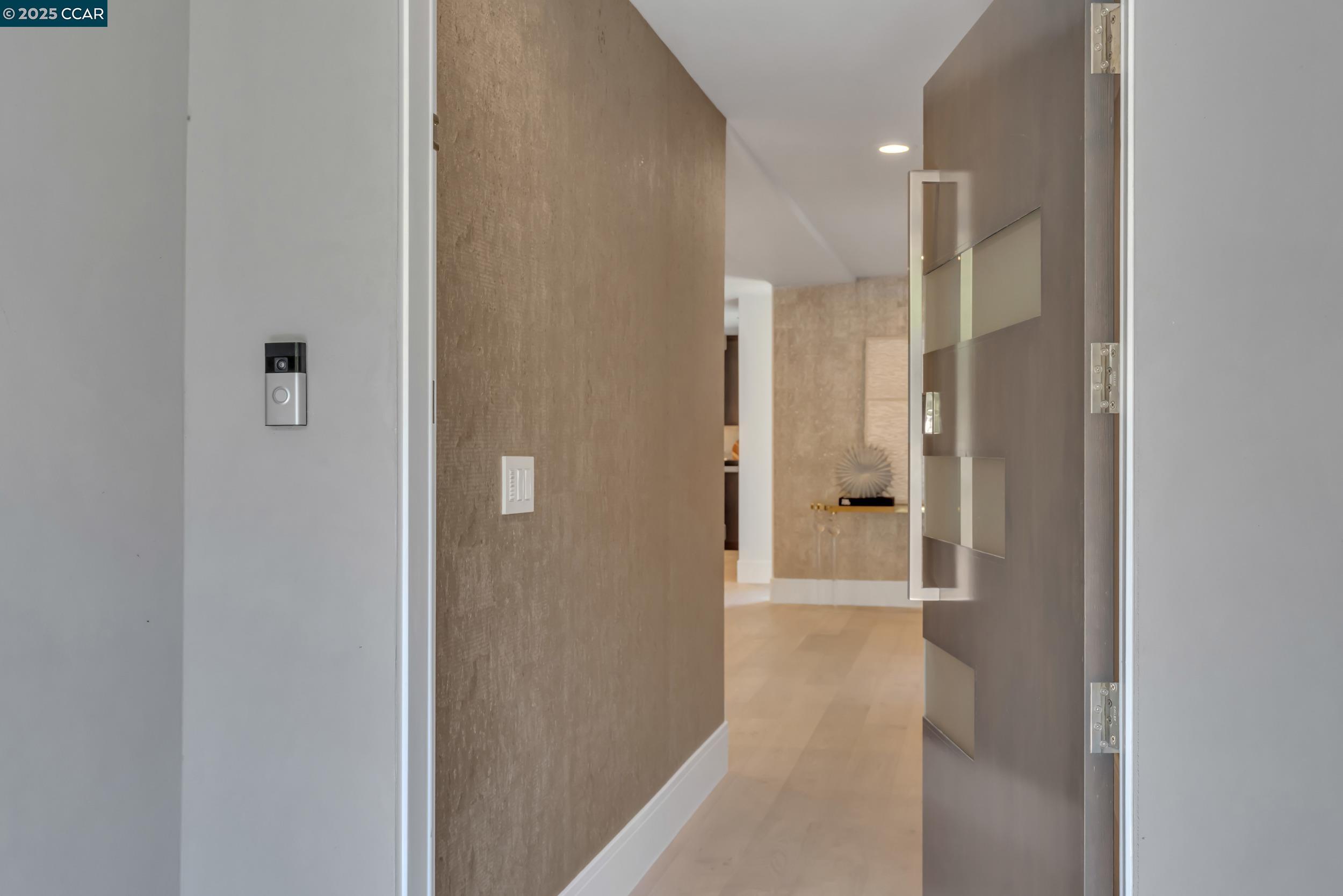 Detail Gallery Image 4 of 60 For 127 Caminar Way, Walnut Creek,  CA 94596 - 5 Beds | 5/1 Baths