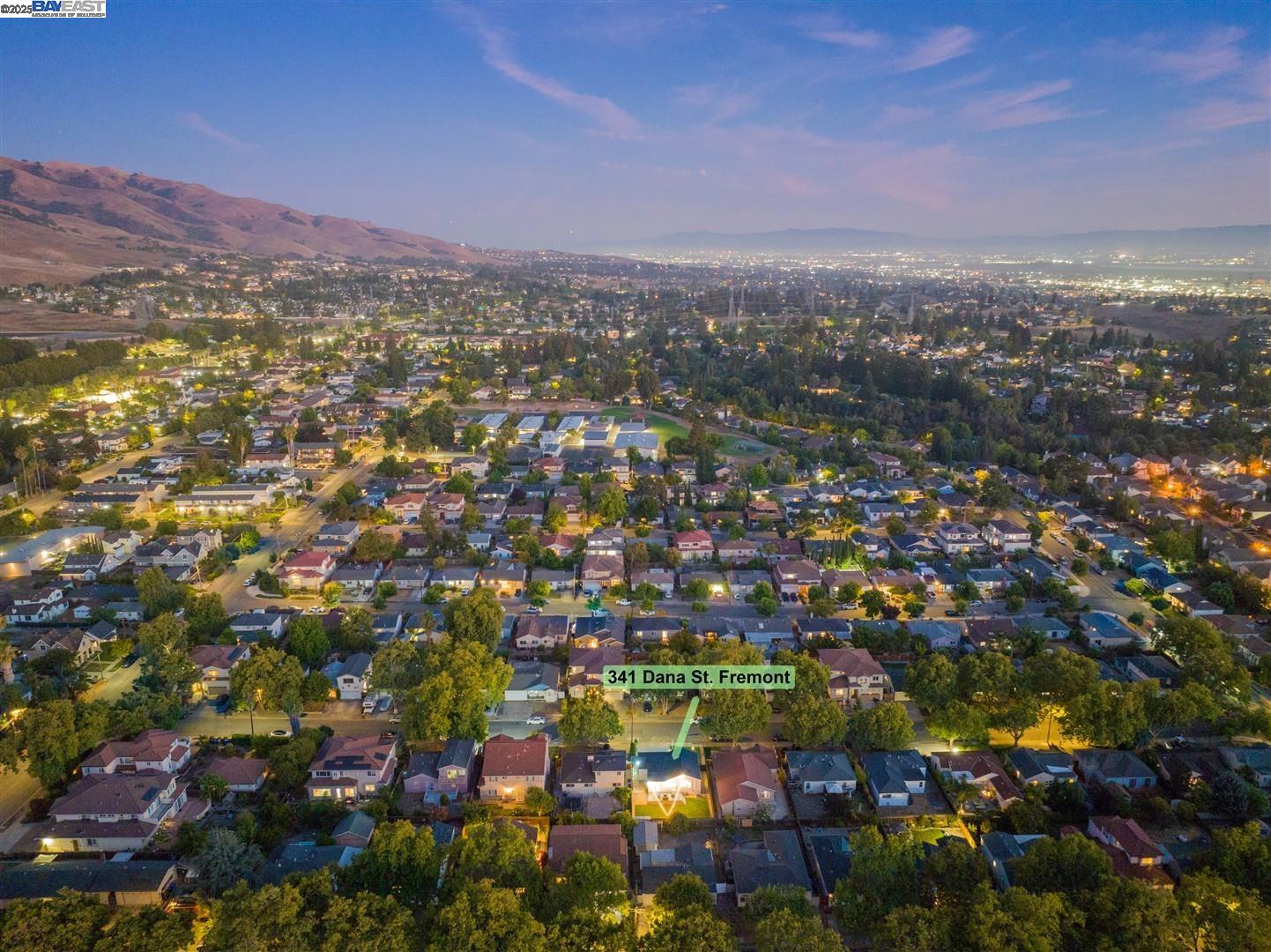 Detail Gallery Image 3 of 56 For 341 Dana St, Fremont,  CA 94539 - 3 Beds | 2 Baths