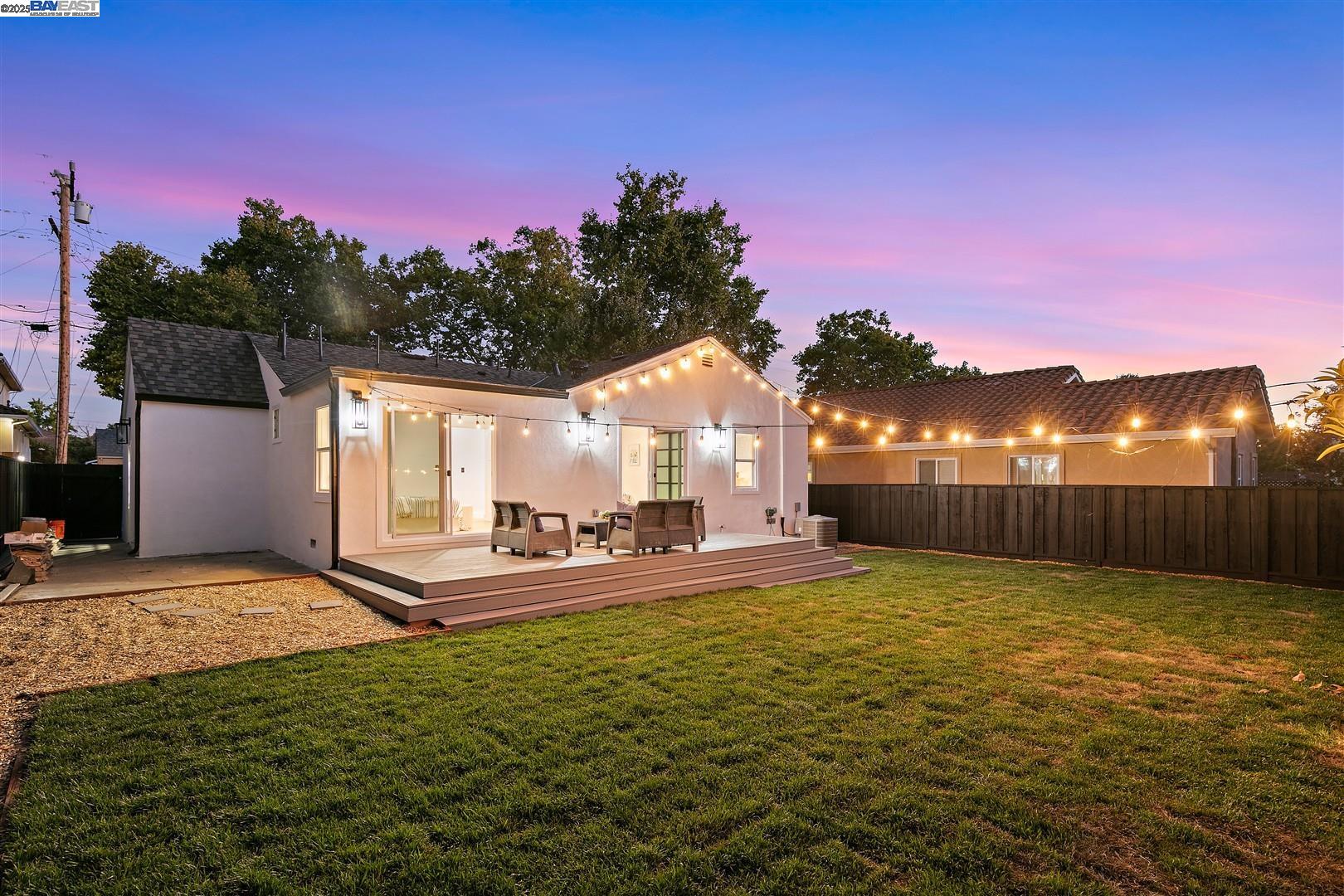 Detail Gallery Image 34 of 56 For 341 Dana St, Fremont,  CA 94539 - 3 Beds | 2 Baths