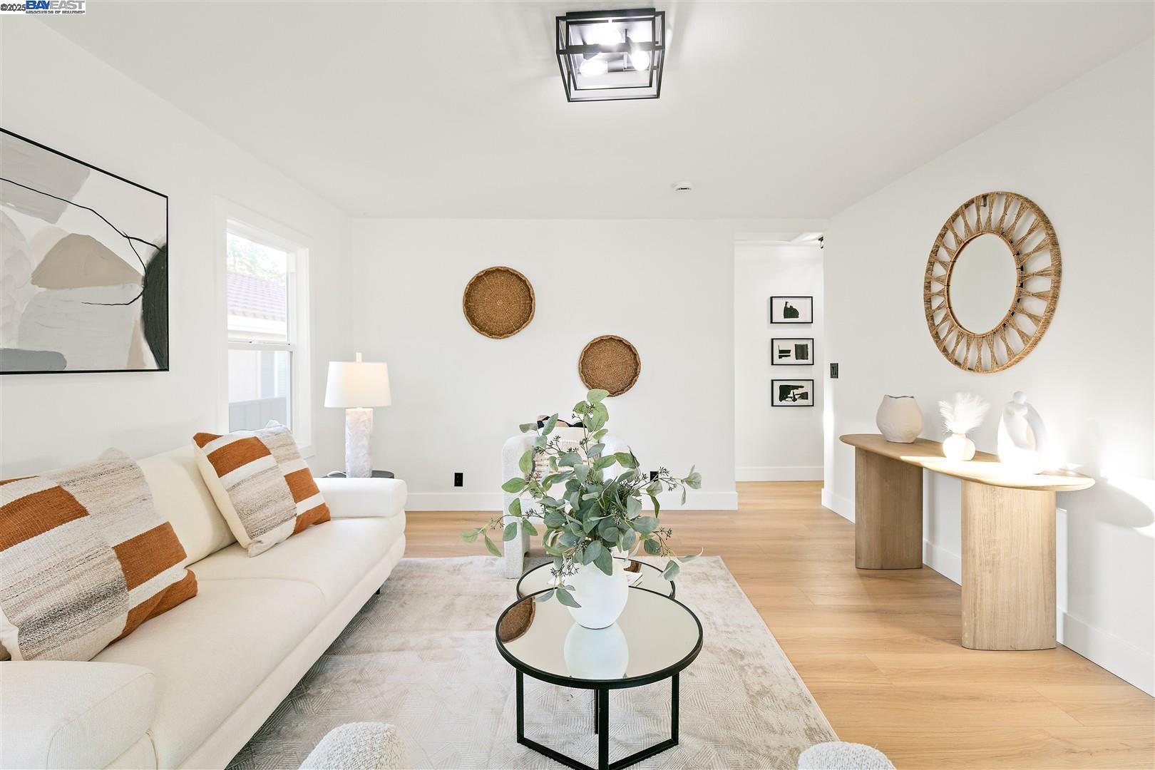 Detail Gallery Image 8 of 56 For 341 Dana St, Fremont,  CA 94539 - 3 Beds | 2 Baths