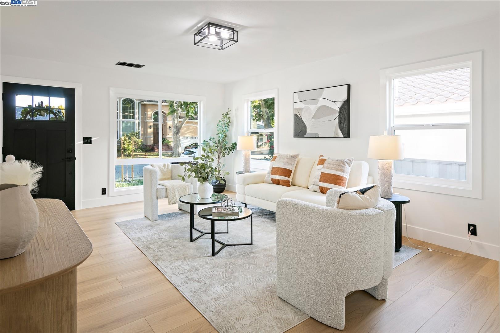 Detail Gallery Image 10 of 56 For 341 Dana St, Fremont,  CA 94539 - 3 Beds | 2 Baths