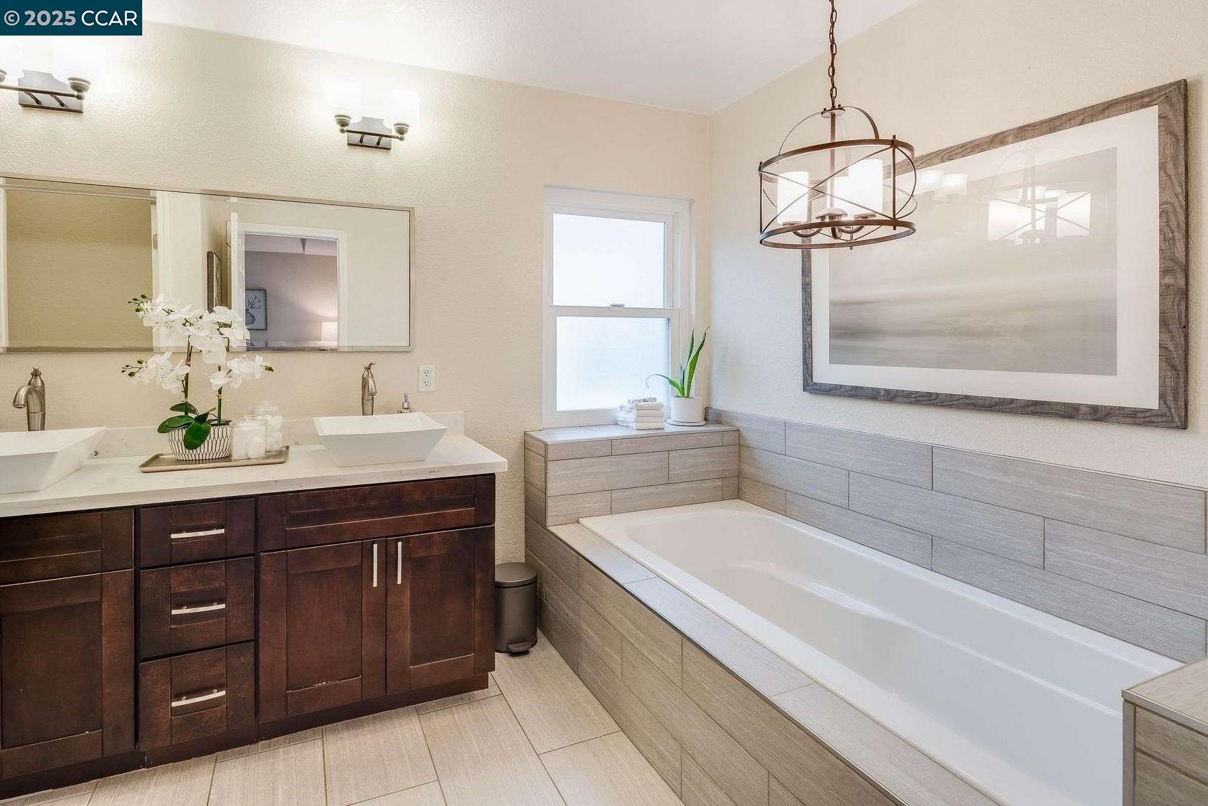 Detail Gallery Image 13 of 35 For 1320 Strawberry Court, Danville,  CA 94526 - 3 Beds | 2 Baths