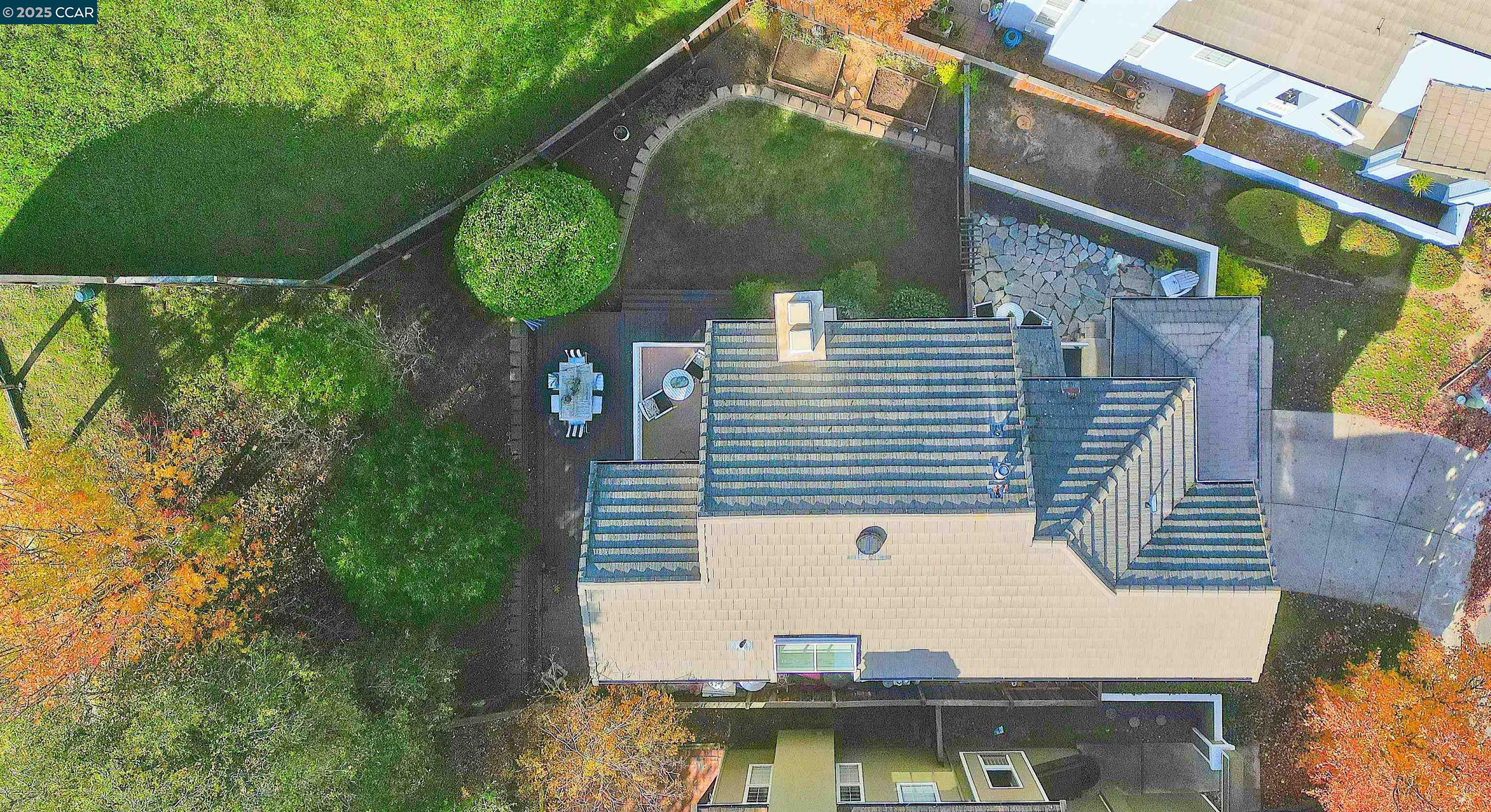 Detail Gallery Image 33 of 35 For 1320 Strawberry Court, Danville,  CA 94526 - 3 Beds | 2 Baths