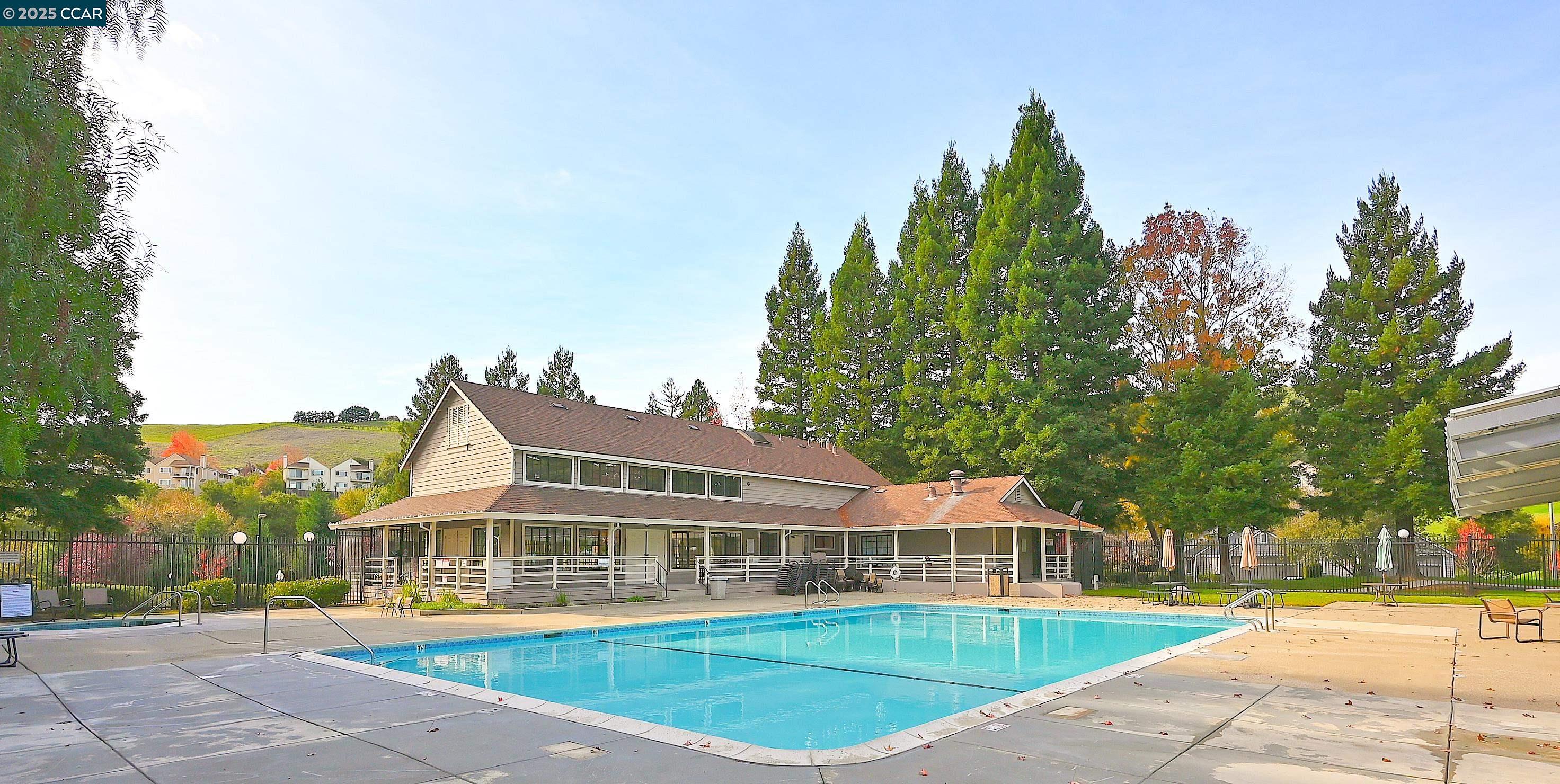 Detail Gallery Image 39 of 41 For 1320 Strawberry Court, Danville,  CA 94526 - 3 Beds | 2 Baths