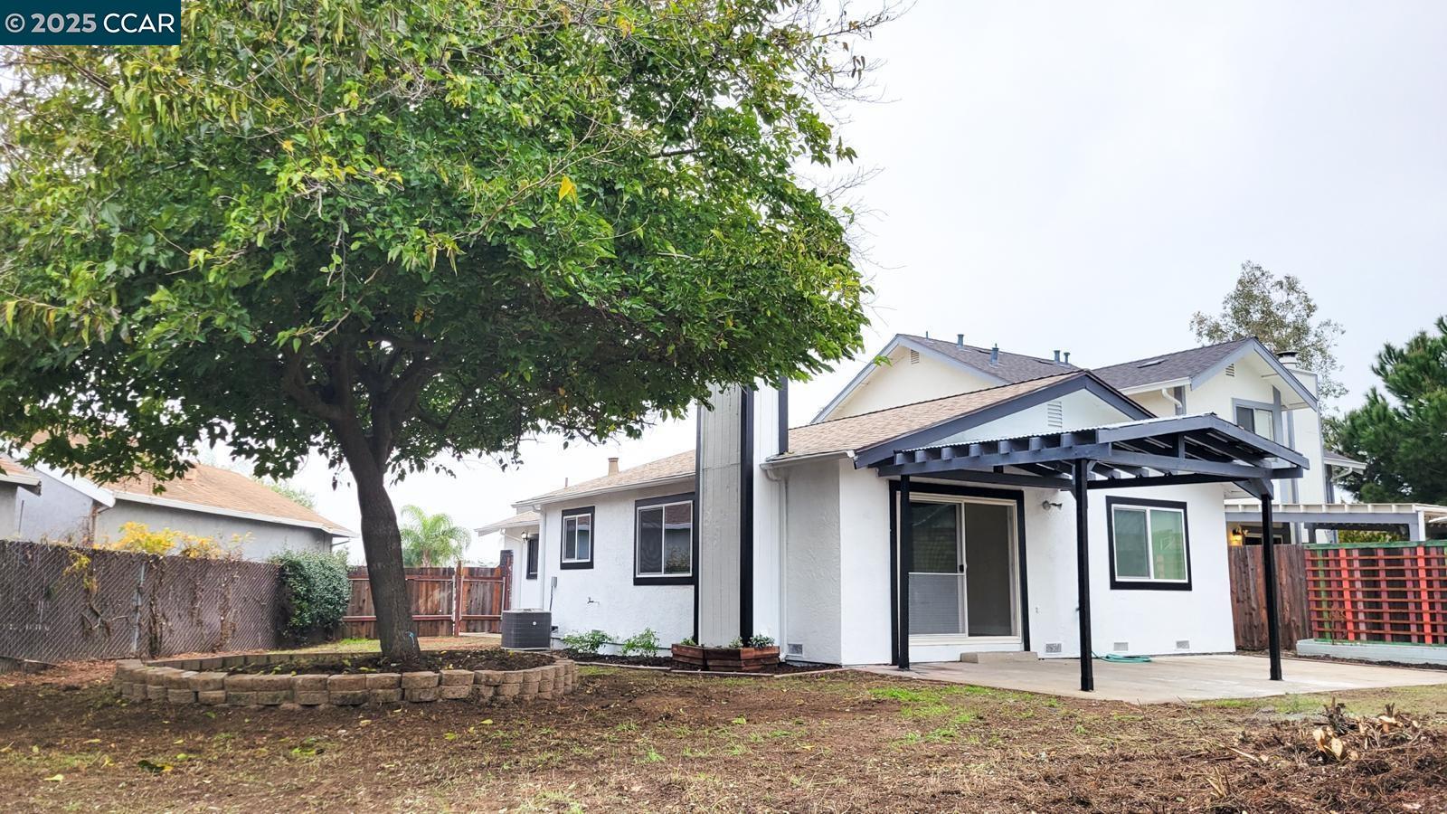 Detail Gallery Image 18 of 24 For 323 Filbert Ct, Oakley,  CA 94561 - 2 Beds | 2 Baths