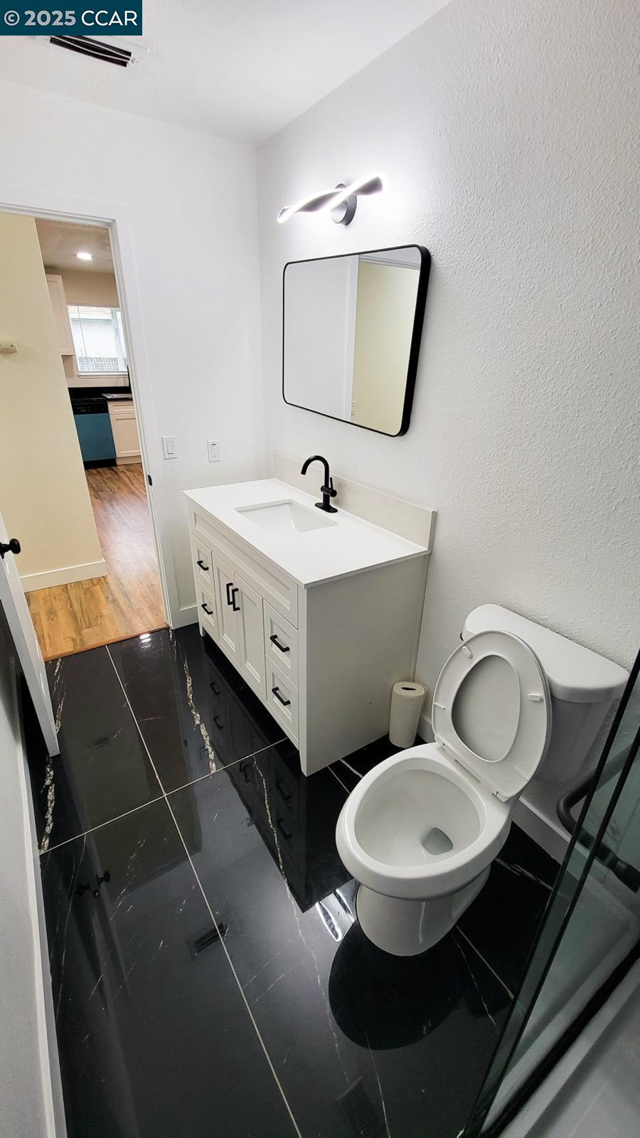 Detail Gallery Image 8 of 24 For 323 Filbert Ct, Oakley,  CA 94561 - 2 Beds | 2 Baths