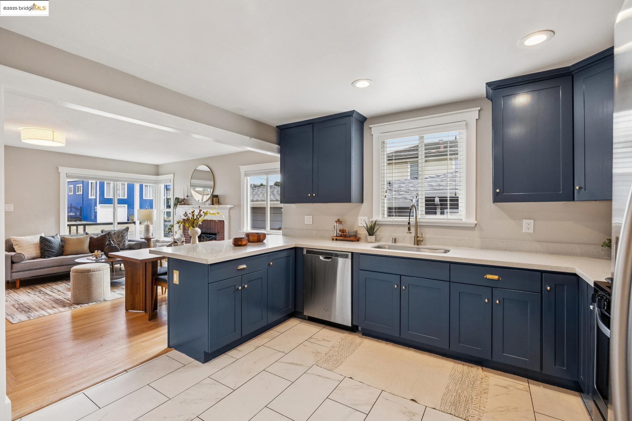 Detail Gallery Image 13 of 59 For 1417 Richmond St, El Cerrito,  CA 94530 - 3 Beds | 2 Baths