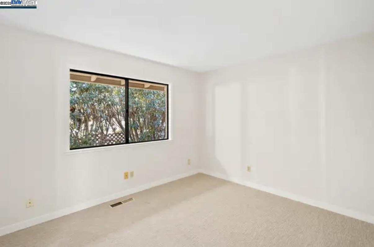 Detail Gallery Image 22 of 32 For 131 Clover Hill Ct, Danville,  CA 94526 - 4 Beds | 2/1 Baths