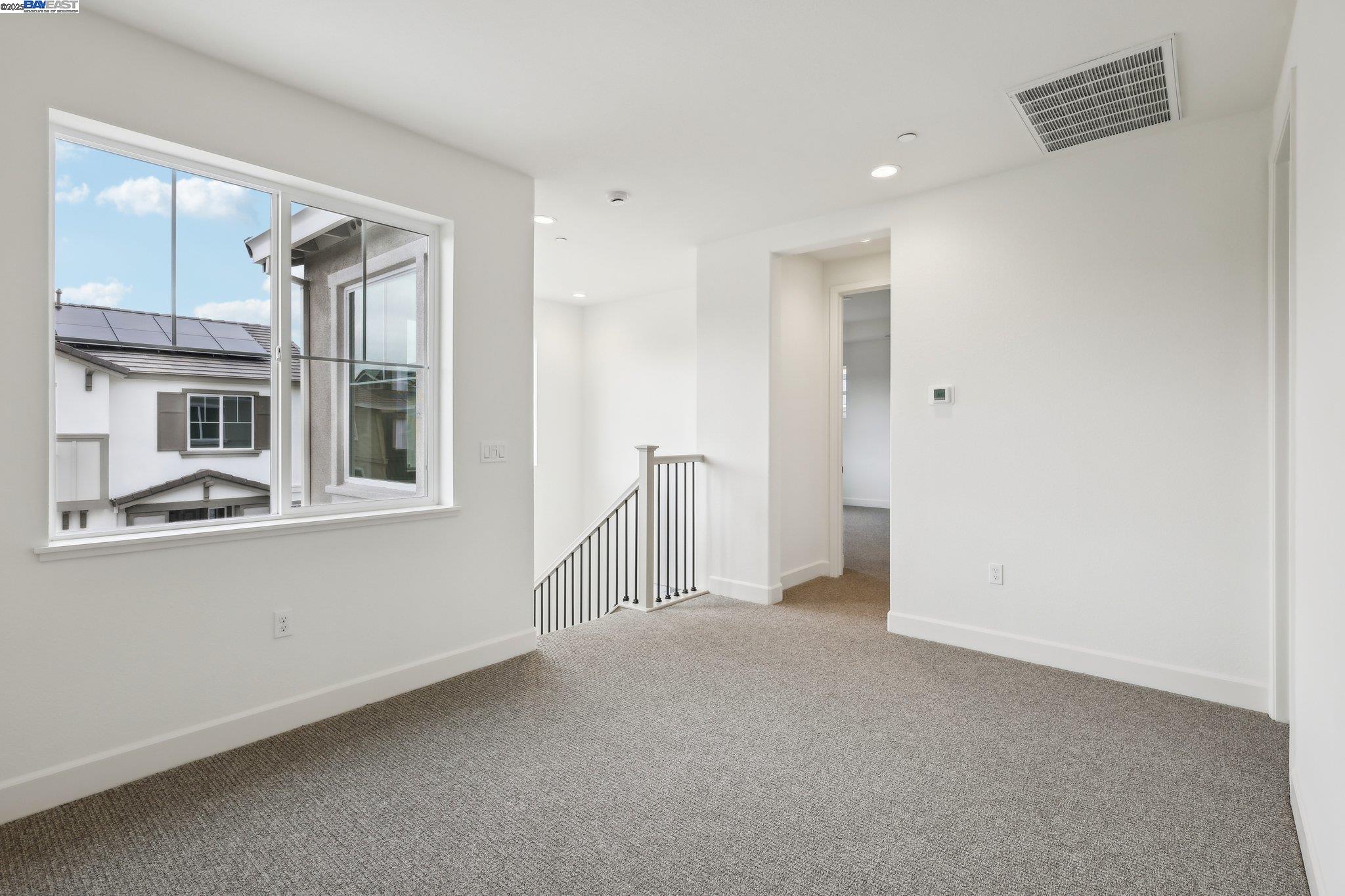 Detail Gallery Image 15 of 32 For 262 Mindy Way, Pittsburg,  CA 94565 - 4 Beds | 2/1 Baths