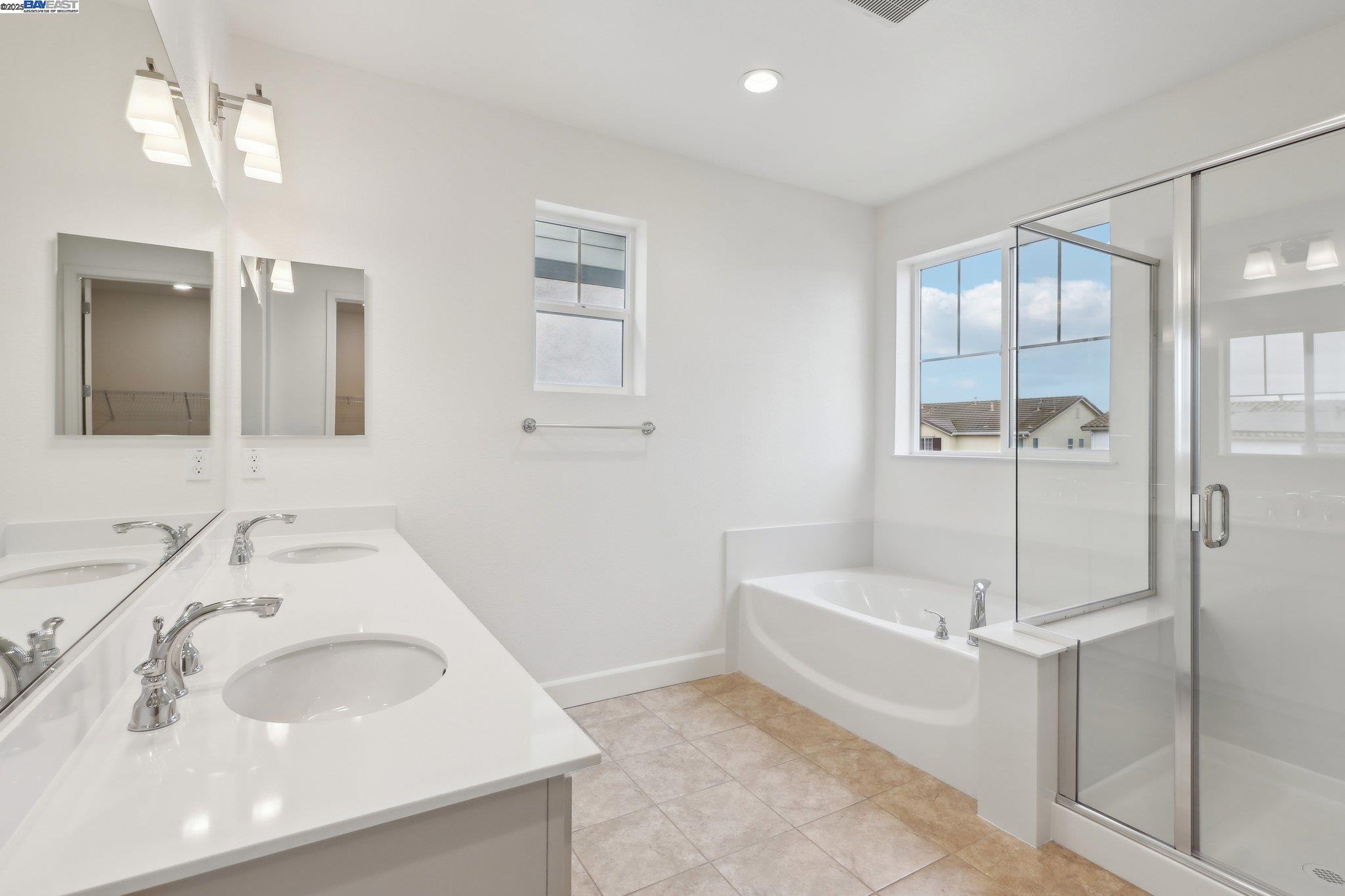 Detail Gallery Image 29 of 32 For 262 Mindy Way, Pittsburg,  CA 94565 - 4 Beds | 2/1 Baths