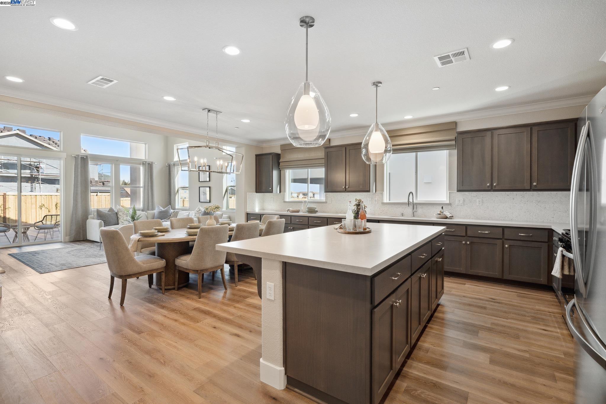 Detail Gallery Image 6 of 51 For 1520 Millennium Way, Fairfield,  CA 94533 - 4 Beds | 3 Baths