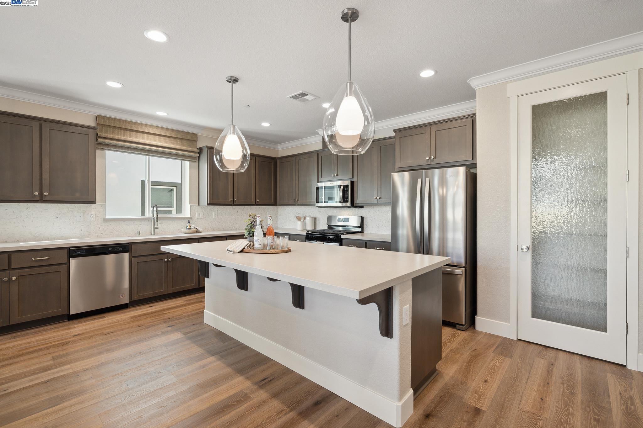 Detail Gallery Image 7 of 51 For 1520 Millennium Way, Fairfield,  CA 94533 - 4 Beds | 3 Baths