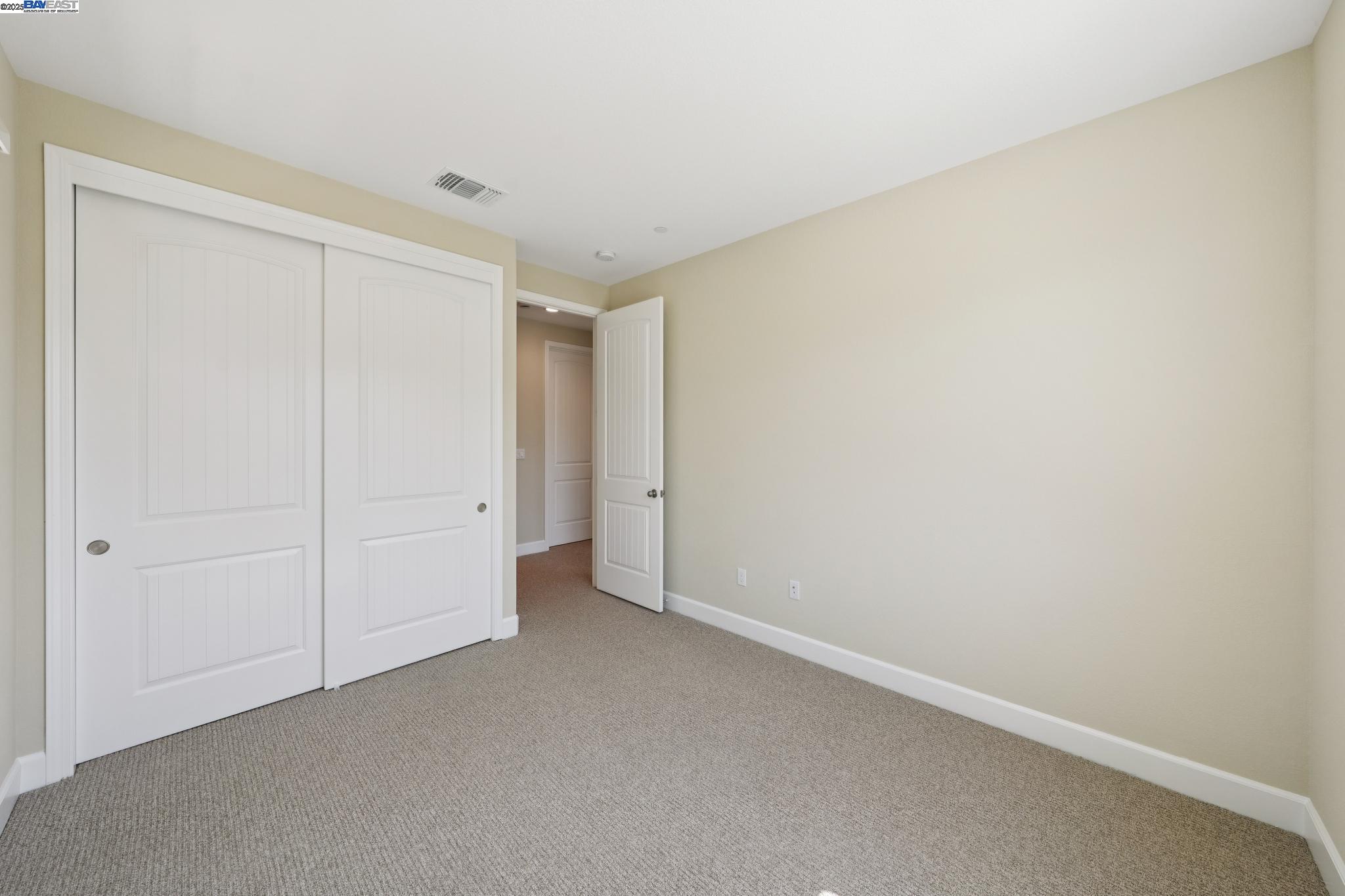 Detail Gallery Image 17 of 37 For 1300 Sunningdale Lane, Fairfield,  CA 94533 - 4 Beds | 2/1 Baths