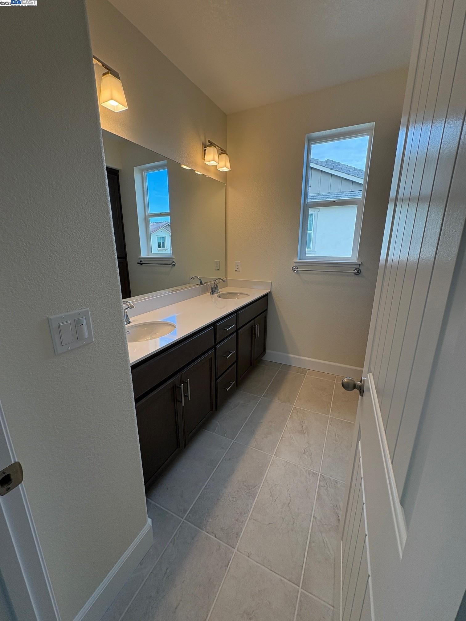 Detail Gallery Image 26 of 37 For 1300 Sunningdale Lane, Fairfield,  CA 94533 - 4 Beds | 2/1 Baths