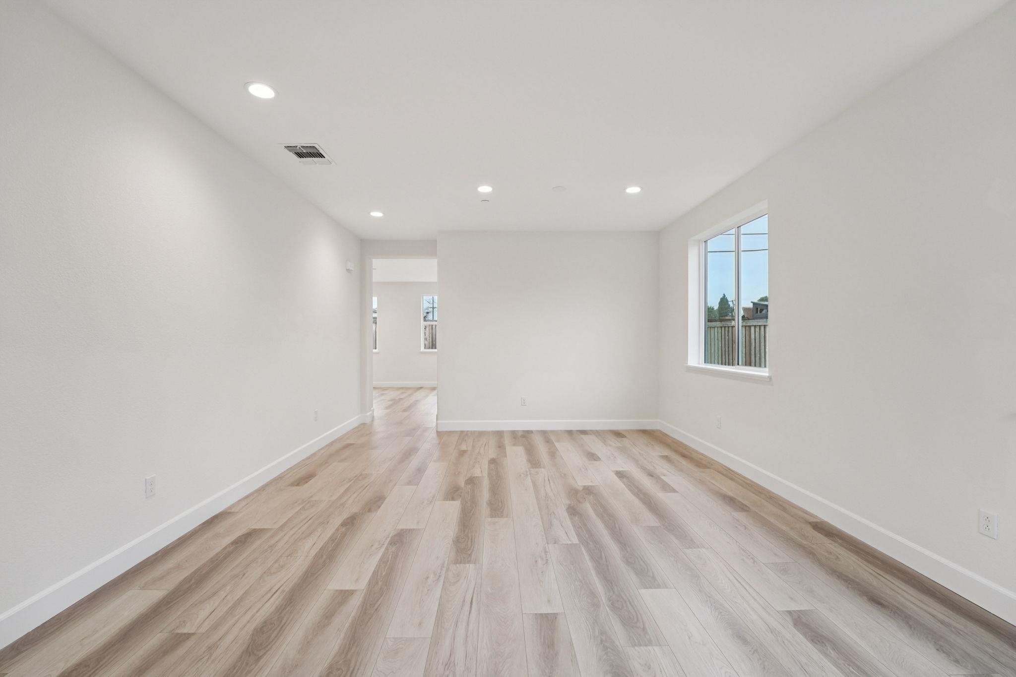 Detail Gallery Image 32 of 59 For 1300 Sunningdale Lane, Fairfield,  CA 94533 - 4 Beds | 2/1 Baths