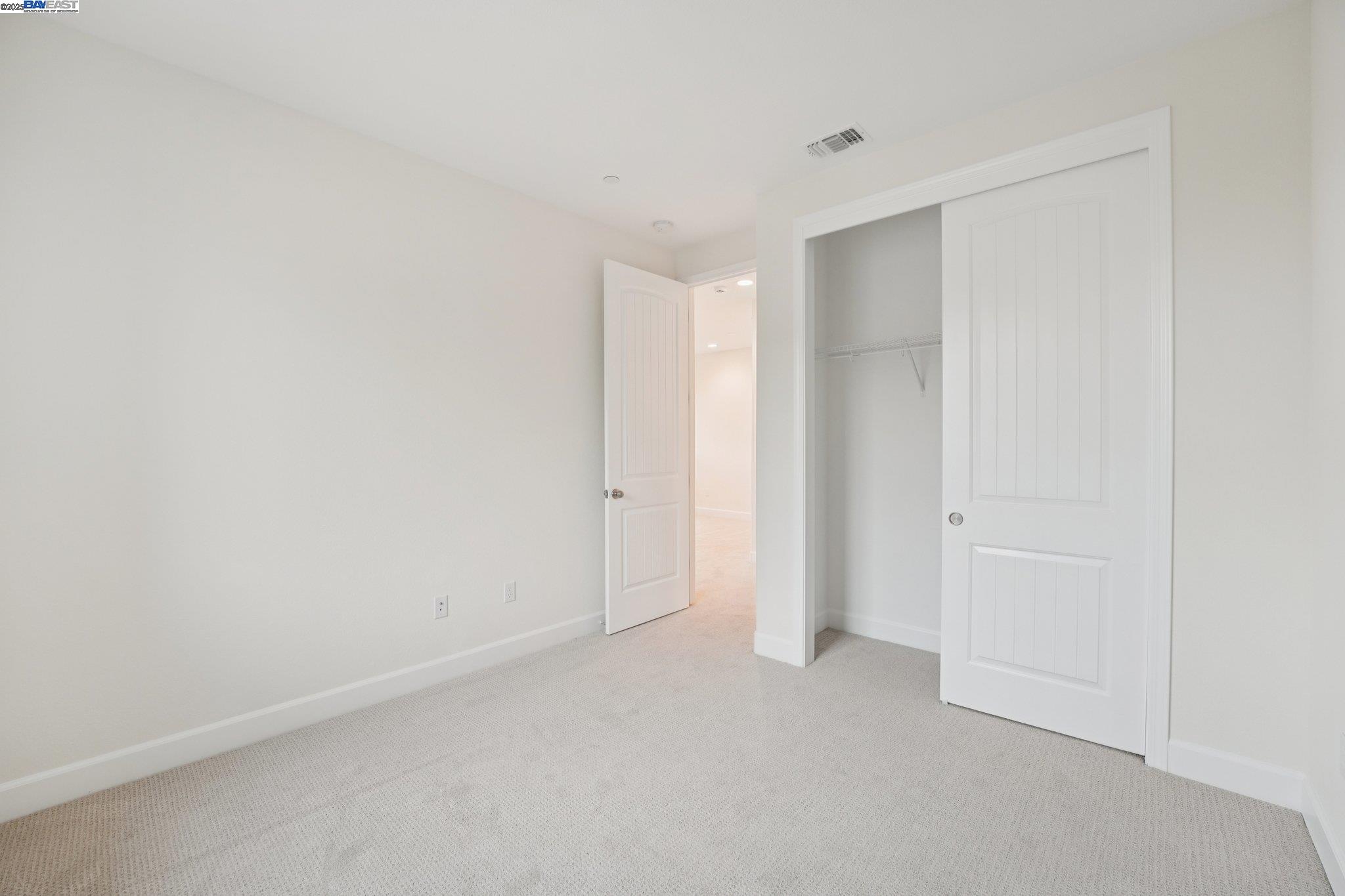 Detail Gallery Image 35 of 59 For 1300 Sunningdale Lane, Fairfield,  CA 94533 - 4 Beds | 2/1 Baths