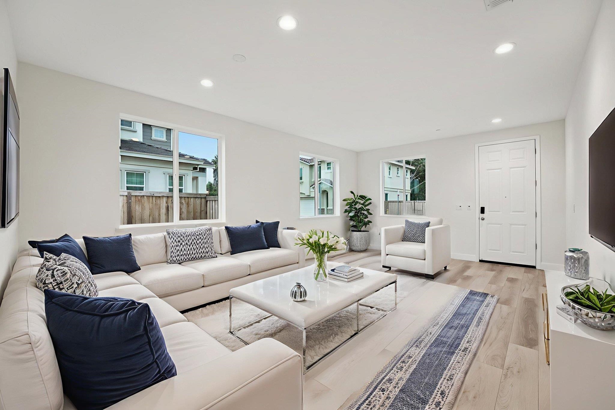 Detail Gallery Image 8 of 59 For 1300 Sunningdale Lane, Fairfield,  CA 94533 - 4 Beds | 2/1 Baths