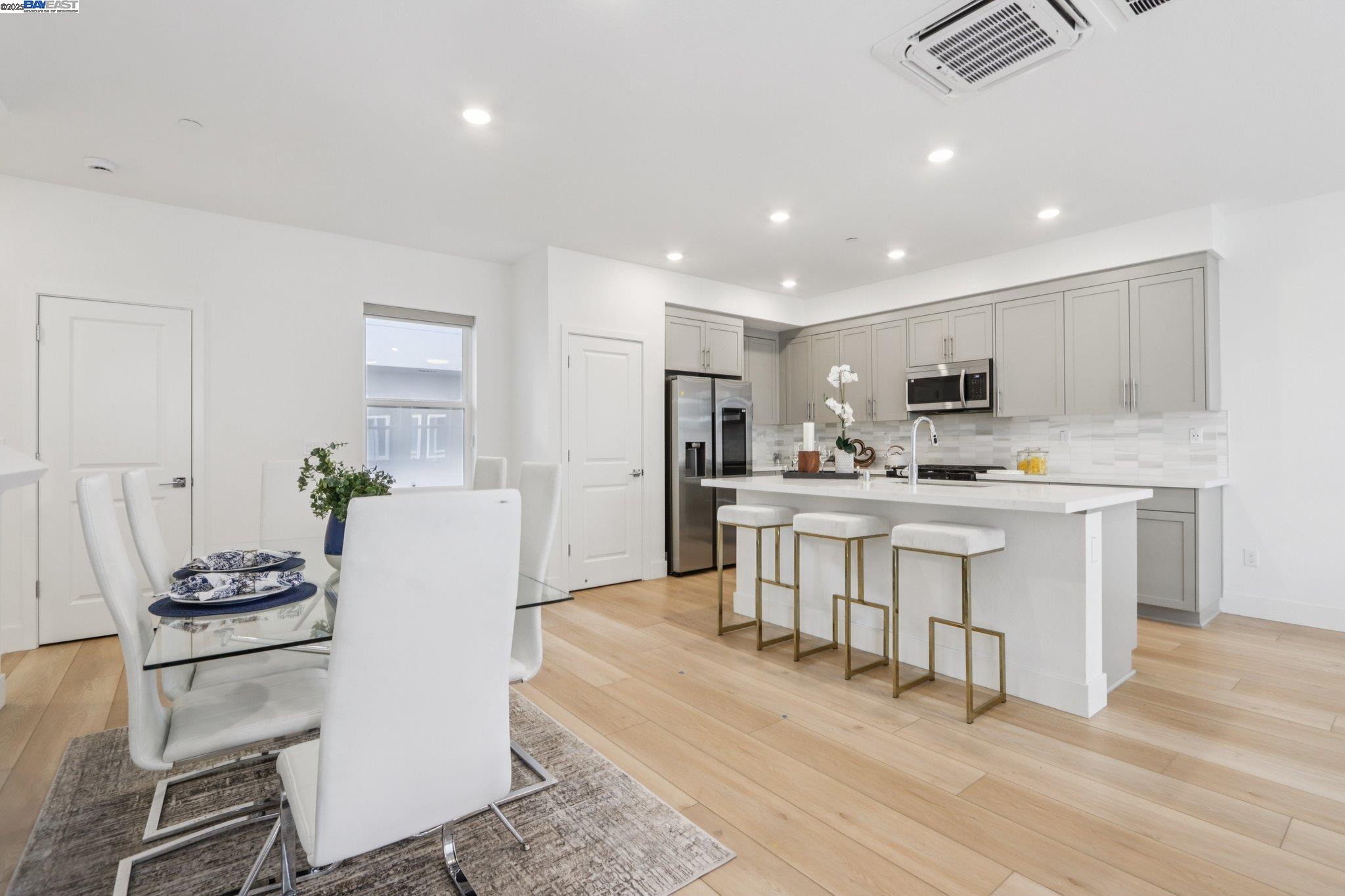 Photo #14: 41118540 Listing: Photo #14