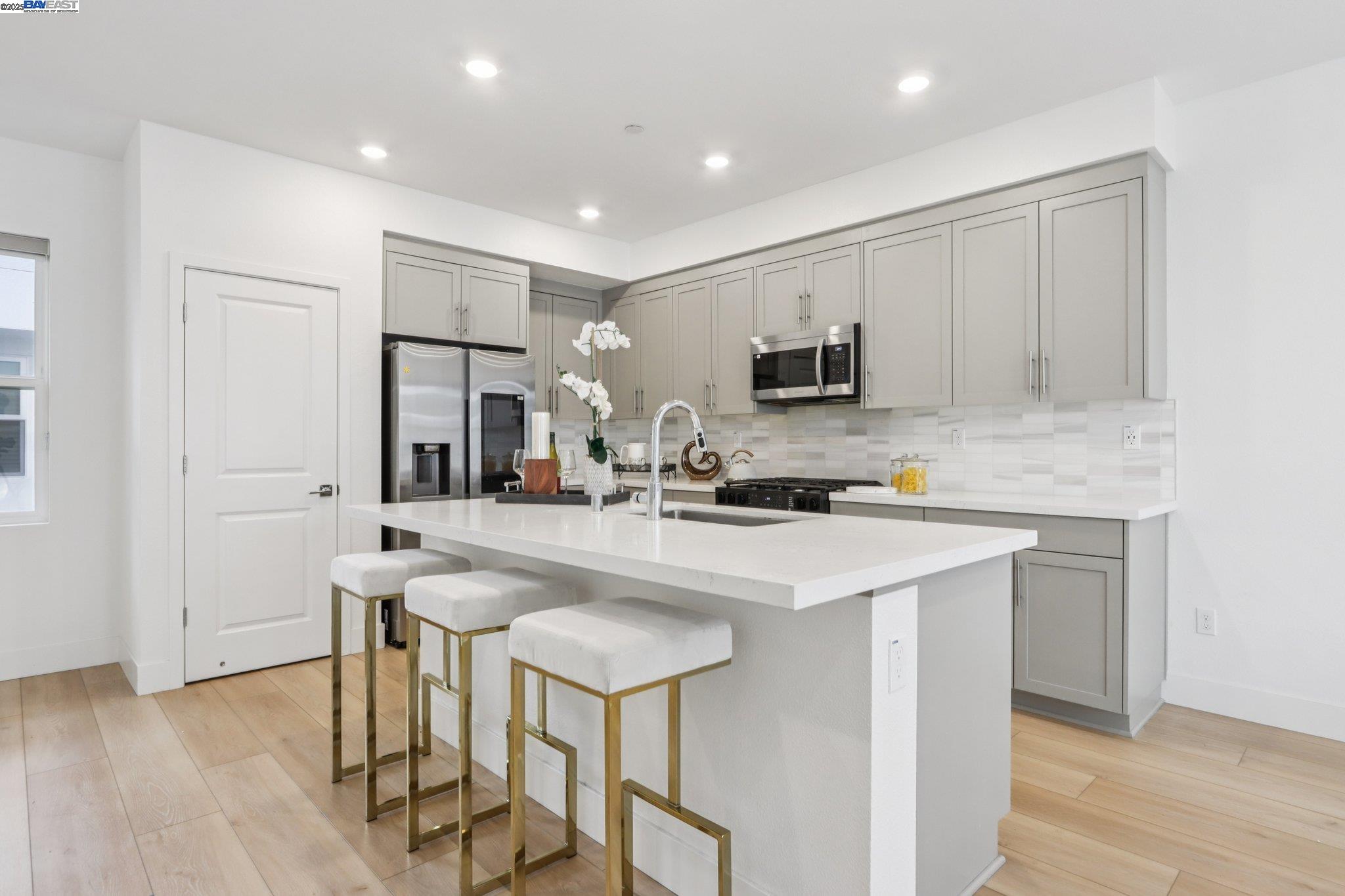 Photo #15: 41118540 Listing: Photo #15