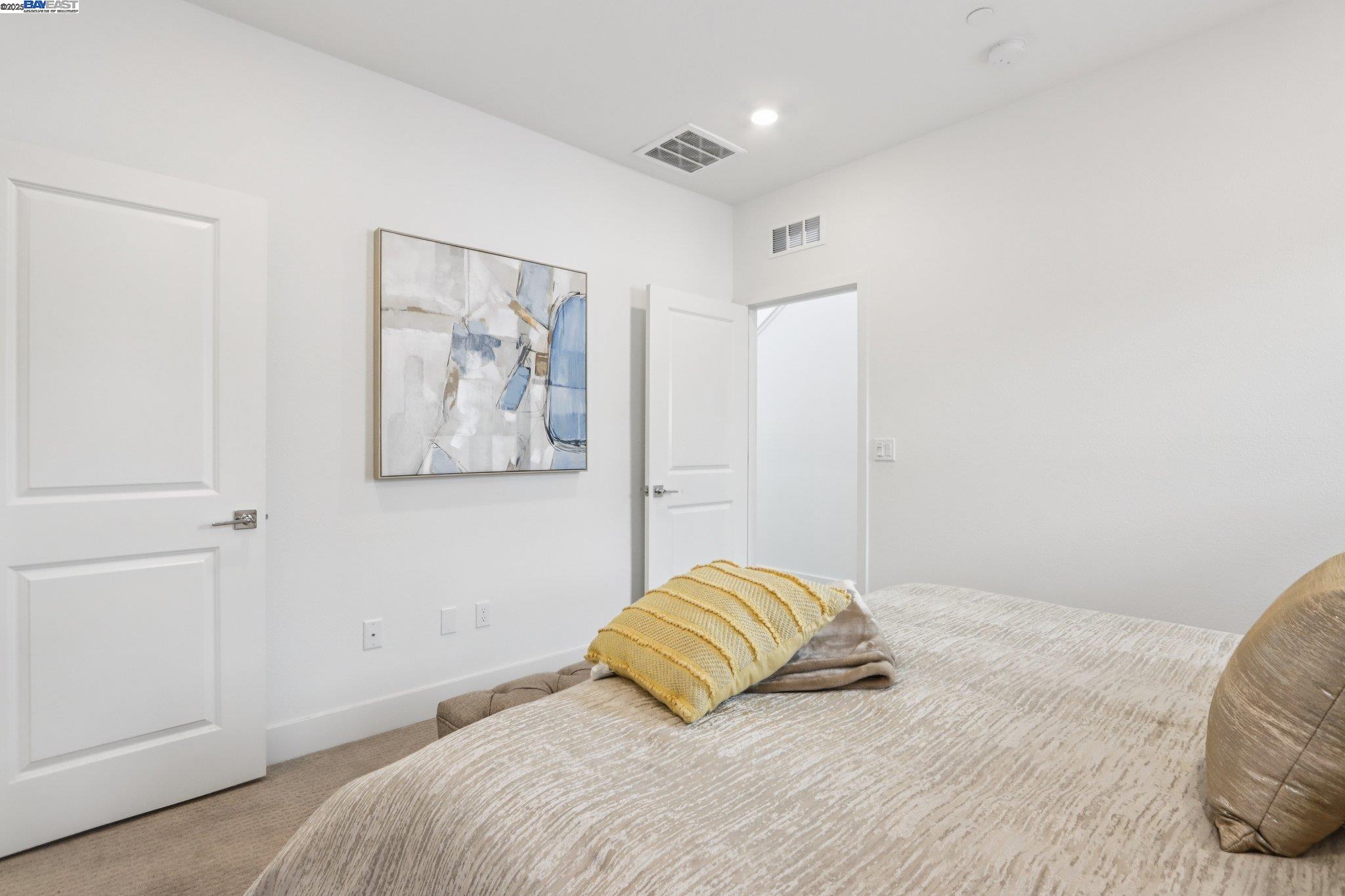 Photo #22: 41118540 Listing: Photo #22