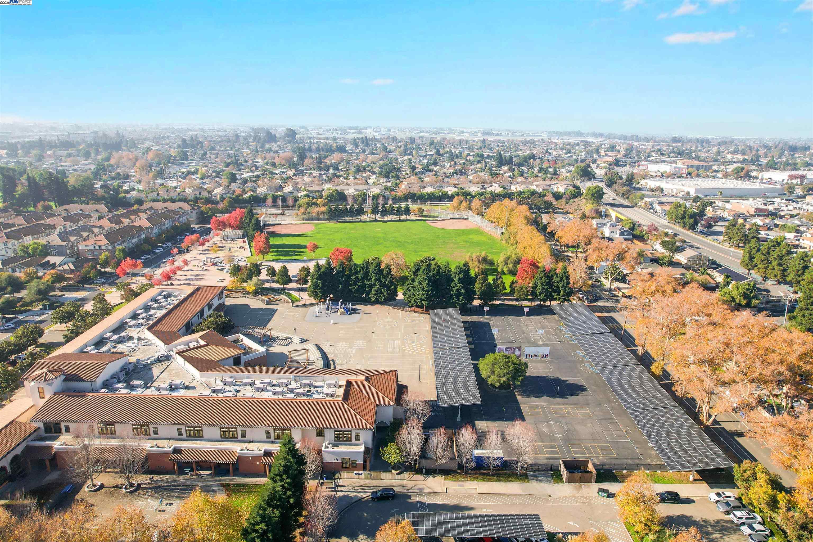 Detail Gallery Image 37 of 38 For 328 C St, Hayward,  CA 94541 - 4 Beds | 2/1 Baths