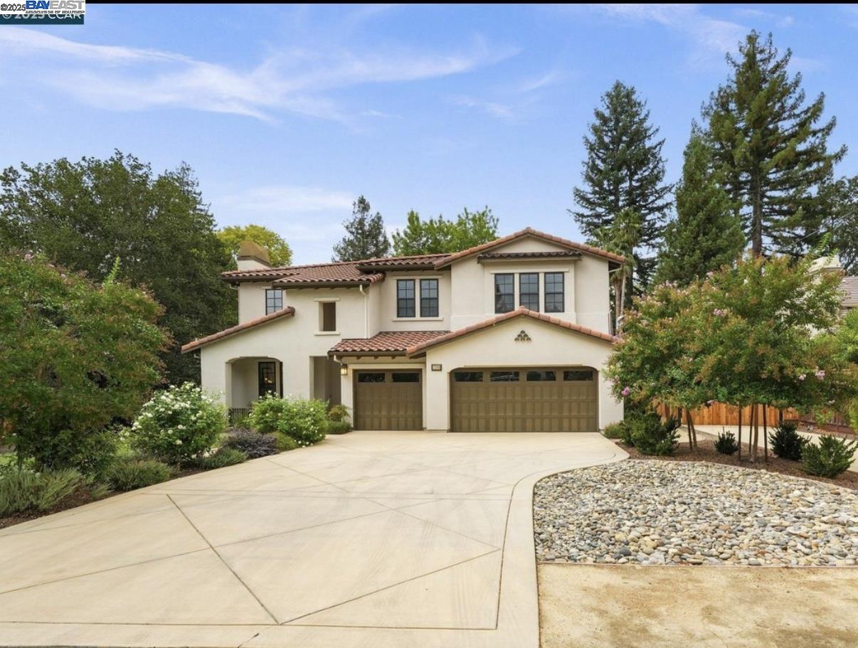 Detail Gallery Image 2 of 54 For 1588 Alamo Way, Alamo,  CA 94507 - 5 Beds | 4/1 Baths