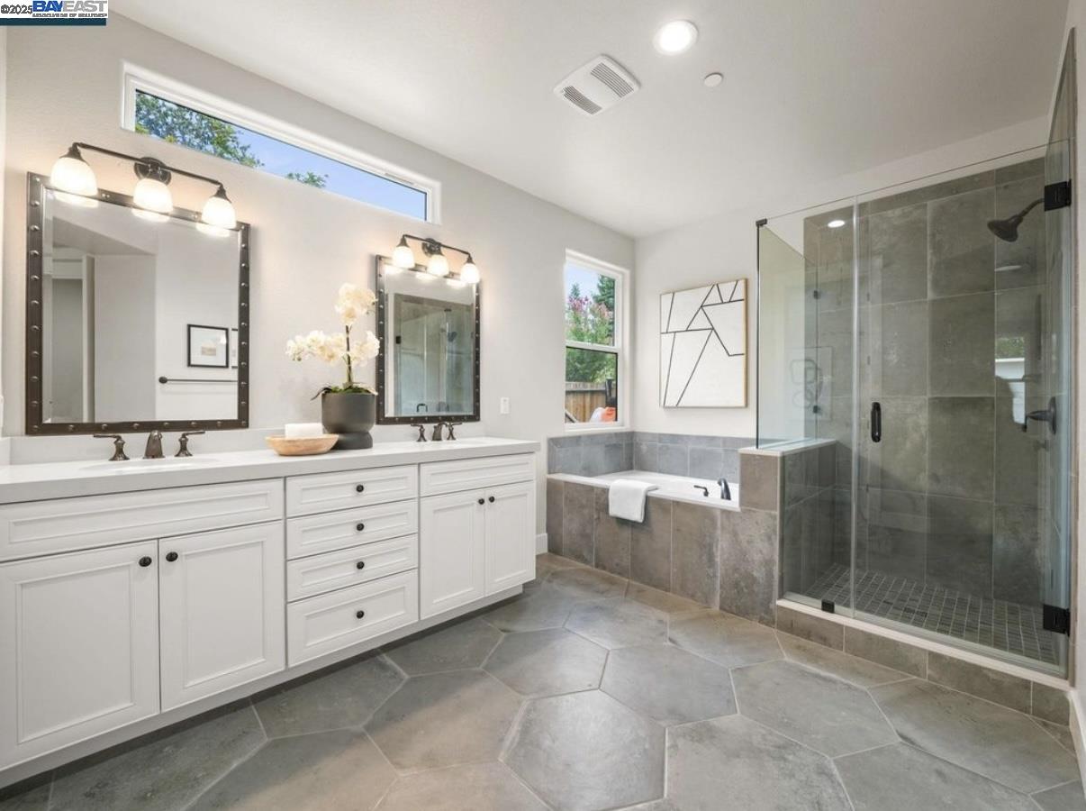 Detail Gallery Image 22 of 54 For 1588 Alamo Way, Alamo,  CA 94507 - 5 Beds | 4/1 Baths