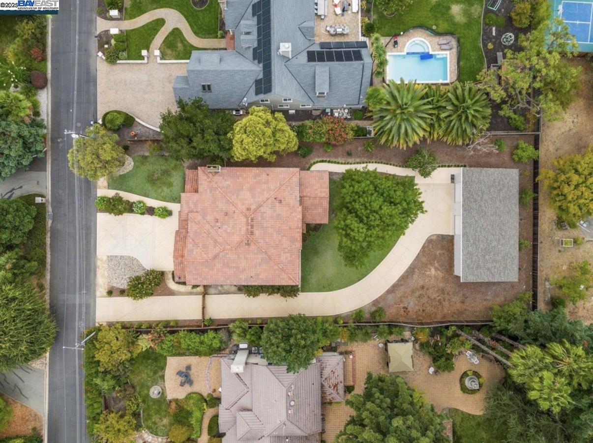 Detail Gallery Image 54 of 54 For 1588 Alamo Way, Alamo,  CA 94507 - 5 Beds | 4/1 Baths