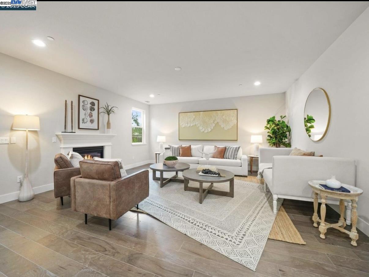 Detail Gallery Image 8 of 54 For 1588 Alamo Way, Alamo,  CA 94507 - 5 Beds | 4/1 Baths