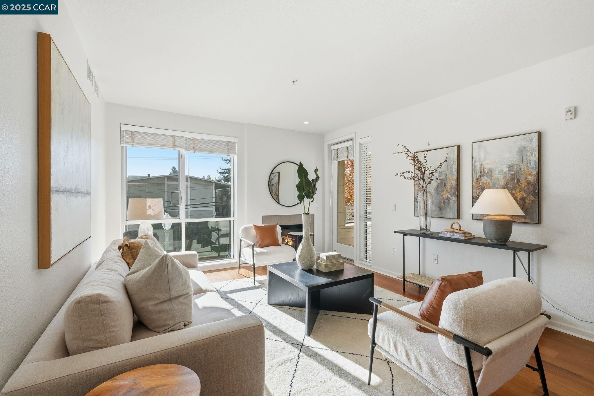 Photo #4: 41118545 Listing: Photo #4