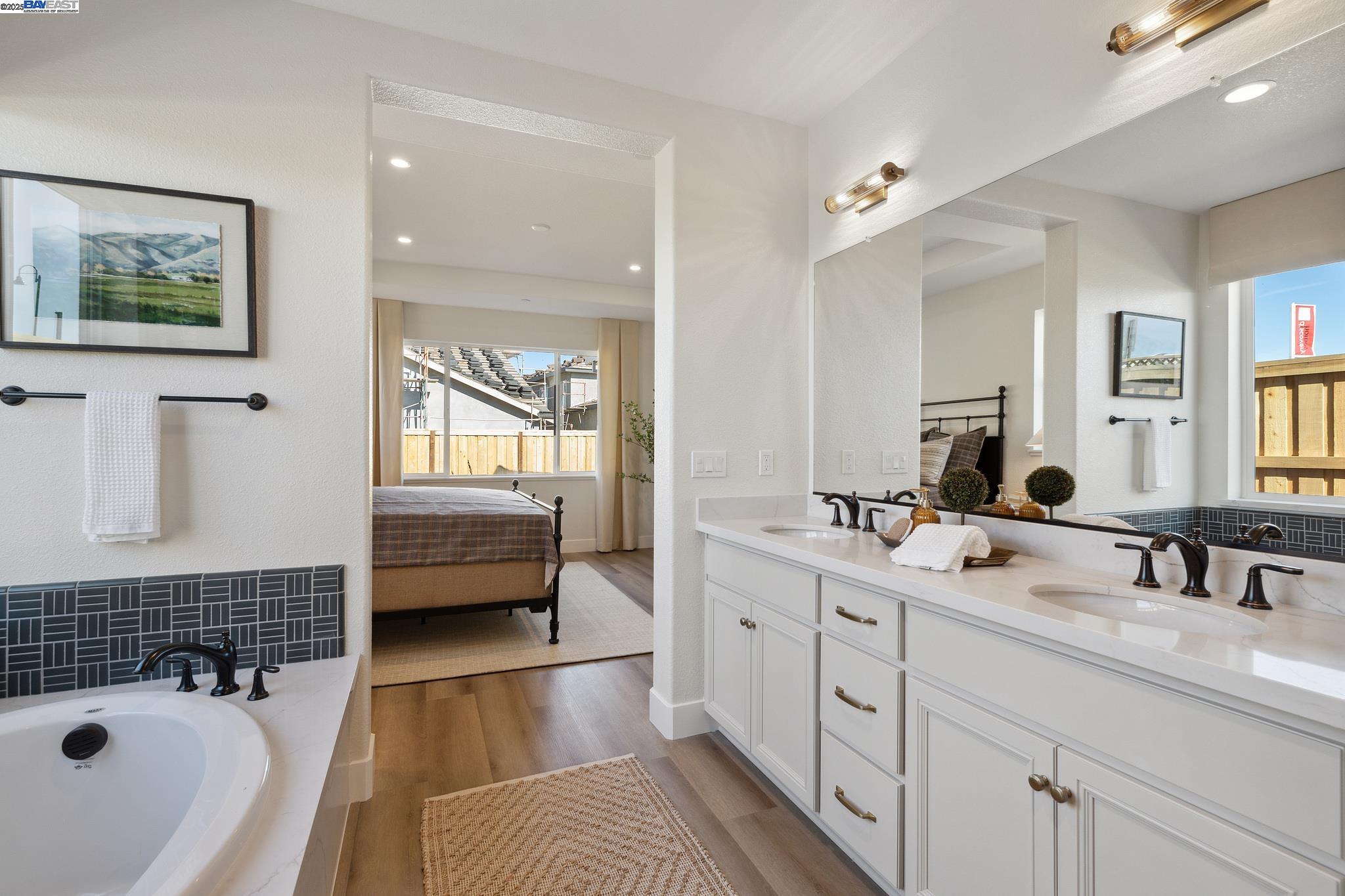 Detail Gallery Image 25 of 38 For 1532 Millennium Way, Fairfield,  CA 94533 - 3 Beds | 2/1 Baths