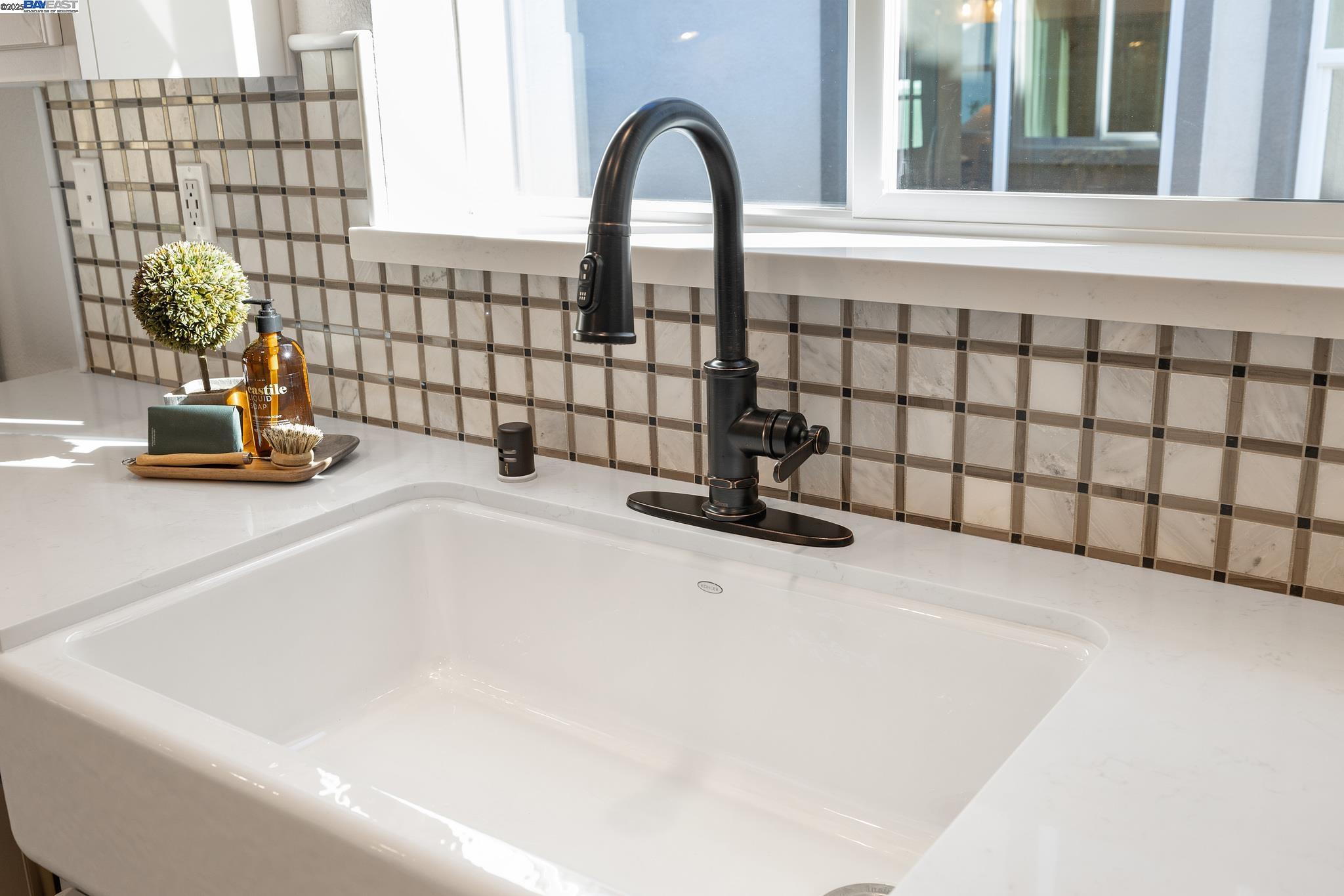 Detail Gallery Image 8 of 38 For 1532 Millennium Way, Fairfield,  CA 94533 - 3 Beds | 2/1 Baths