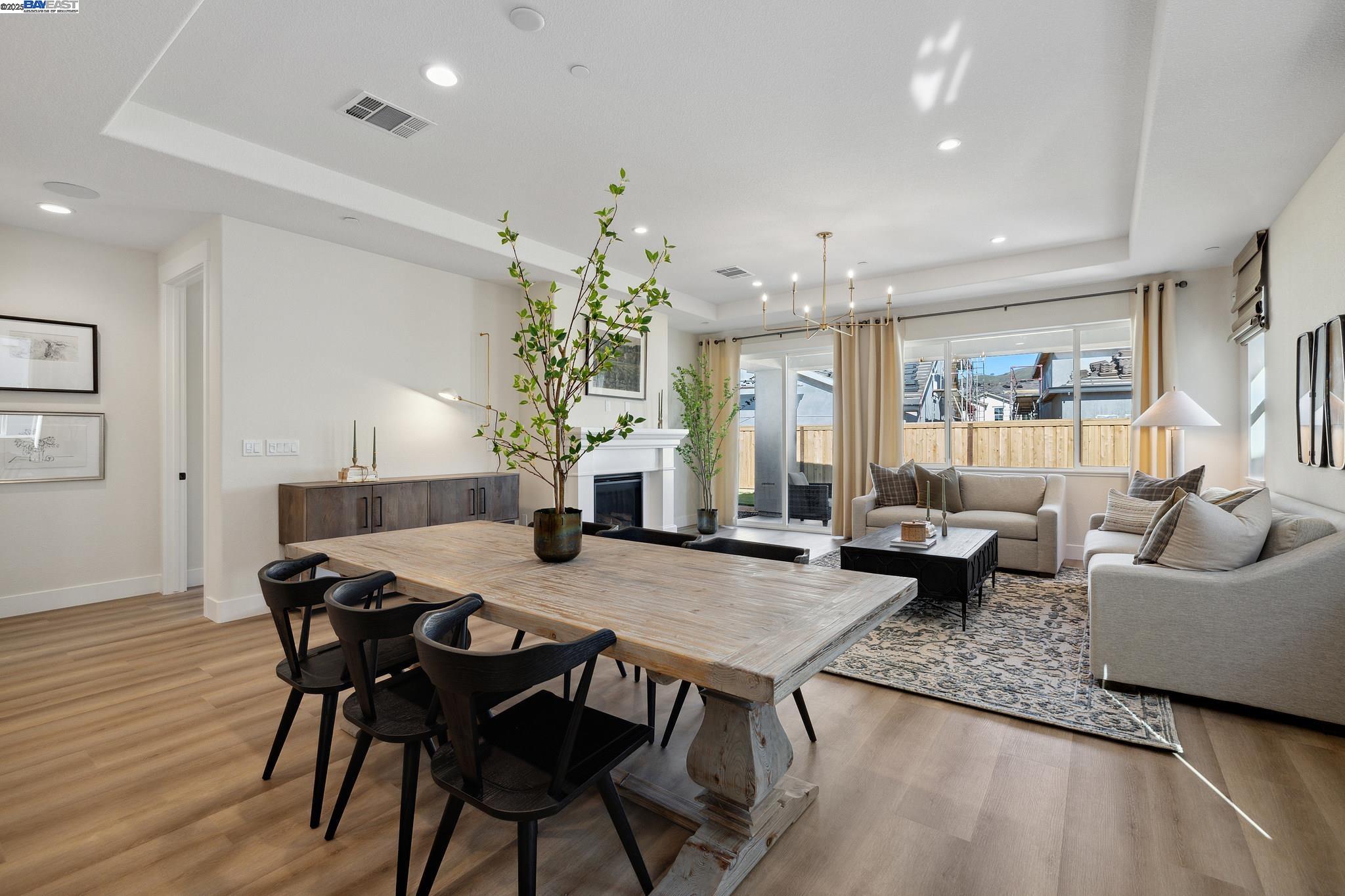 Detail Gallery Image 9 of 38 For 1532 Millennium Way, Fairfield,  CA 94533 - 3 Beds | 2/1 Baths