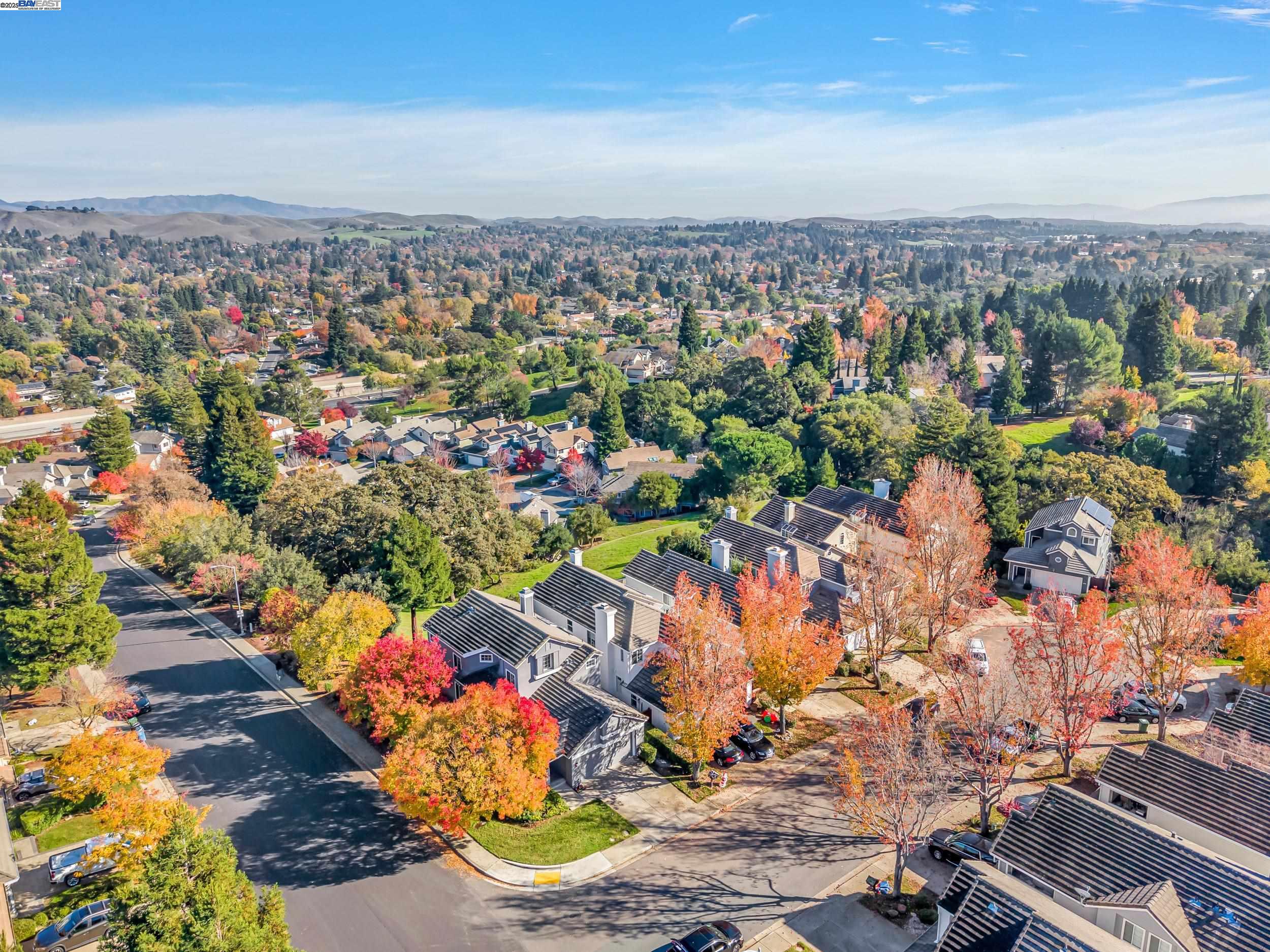 Detail Gallery Image 33 of 47 For 1301 Strawberry Ct, Danville,  CA 94526 - 4 Beds | 3 Baths
