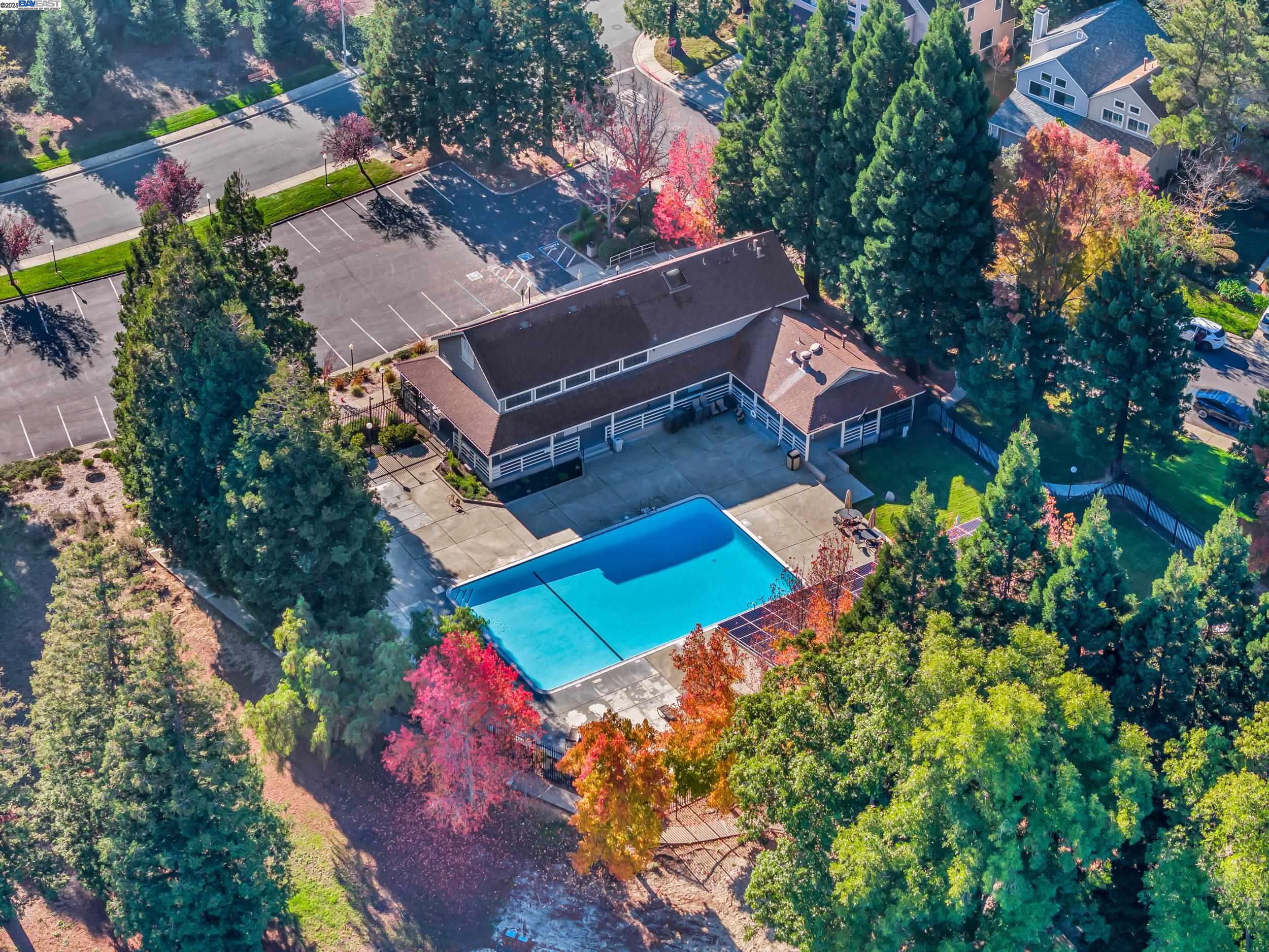 Detail Gallery Image 37 of 47 For 1301 Strawberry Ct, Danville,  CA 94526 - 4 Beds | 3 Baths