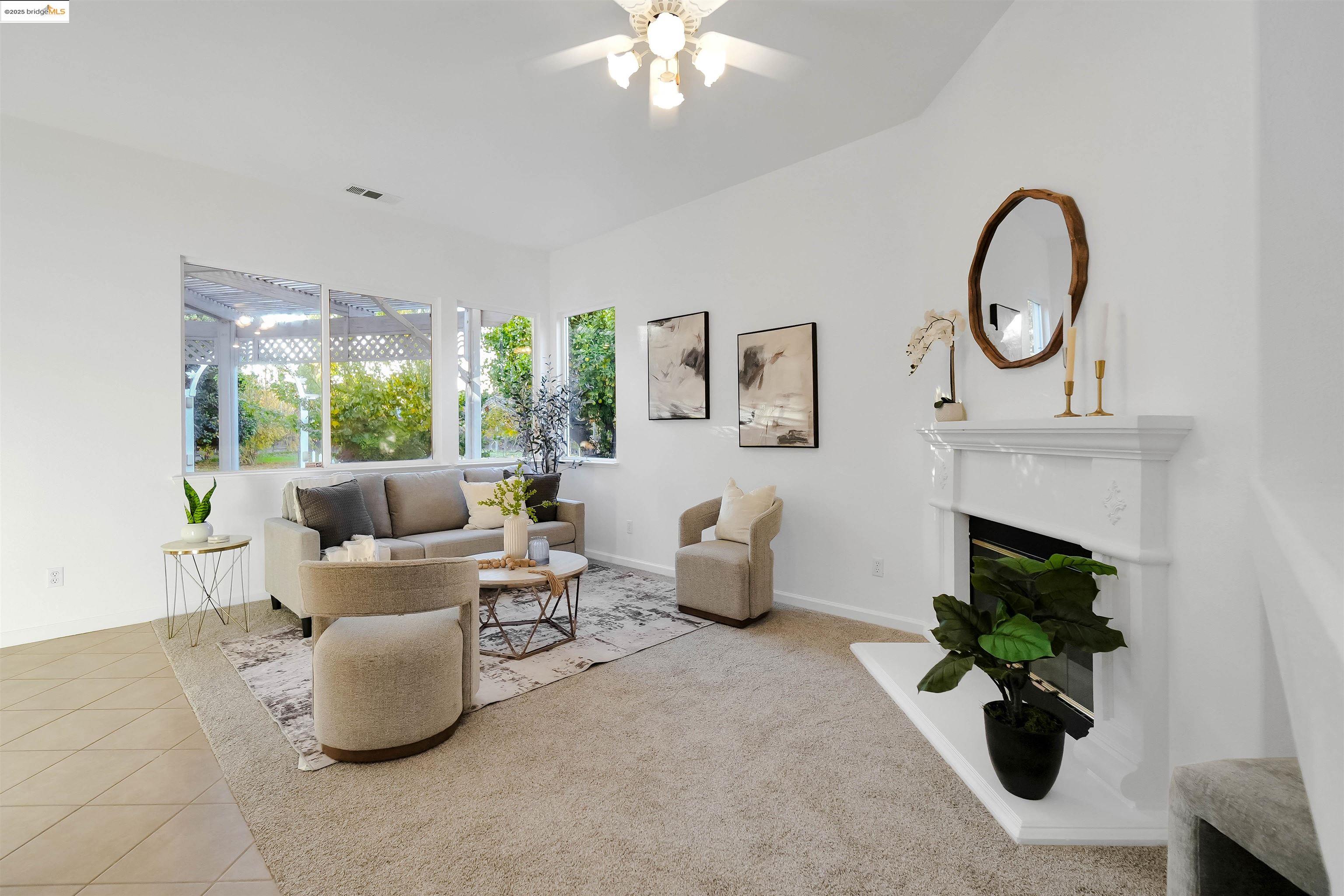 Detail Gallery Image 12 of 60 For 162 Albert Ct, Tracy,  CA 95376 - 4 Beds | 2 Baths