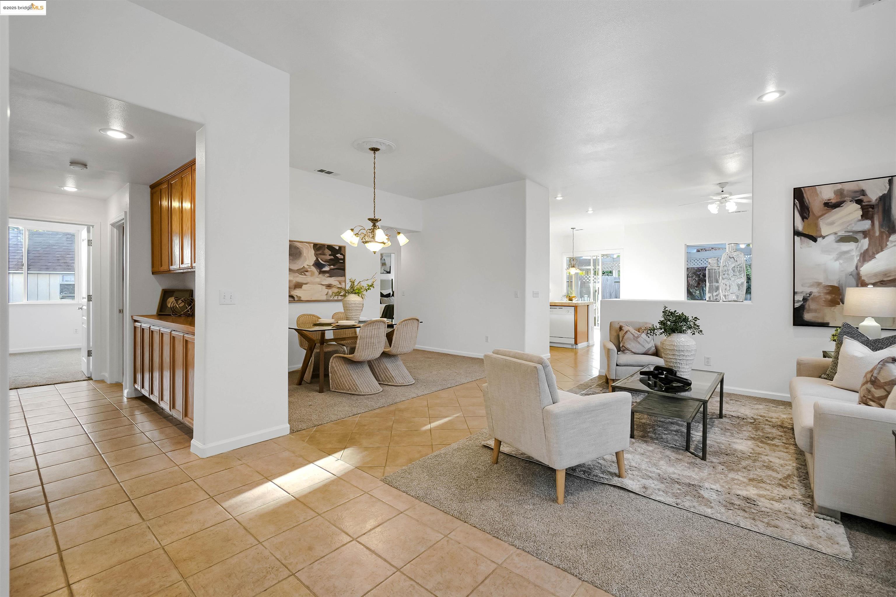 Detail Gallery Image 4 of 60 For 162 Albert Ct, Tracy,  CA 95376 - 4 Beds | 2 Baths