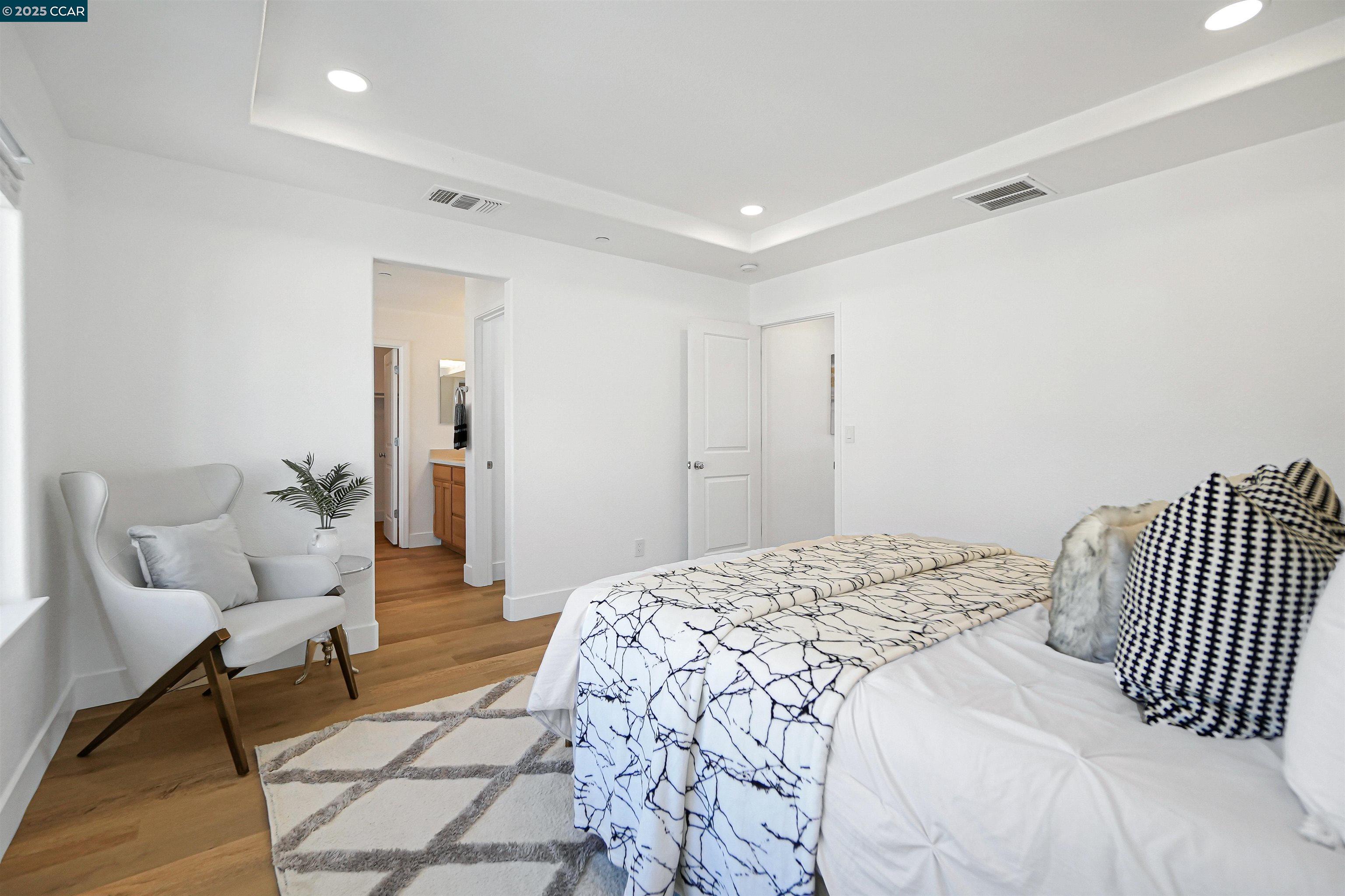 Detail Gallery Image 37 of 55 For 1225 Dartmouth Cir, Dixon,  CA 95620 - 3 Beds | 2/1 Baths