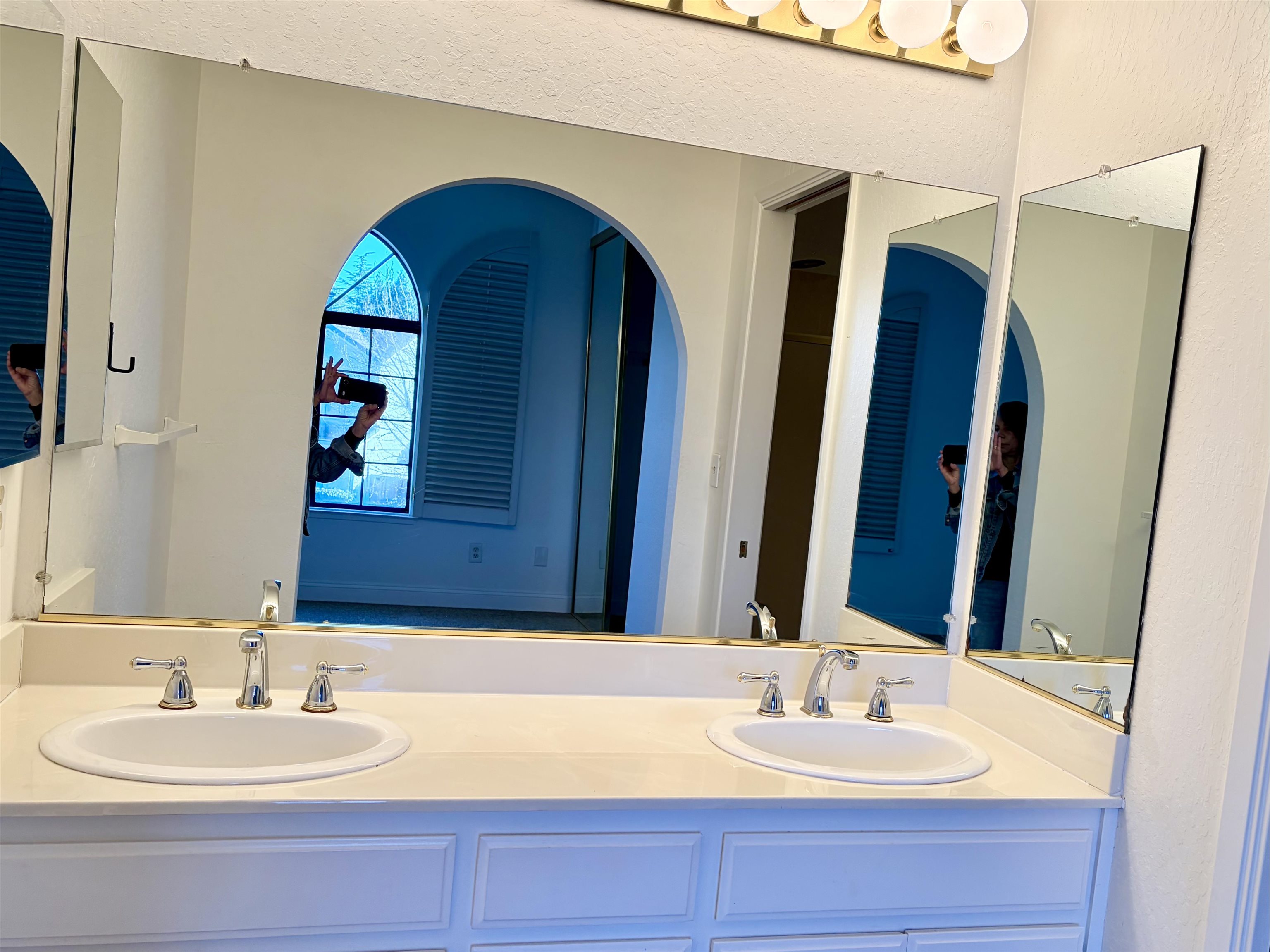 Detail Gallery Image 11 of 17 For 600 Chandon Ct, Walnut Creek,  CA 94597-7315 - 3 Beds | 2/1 Baths