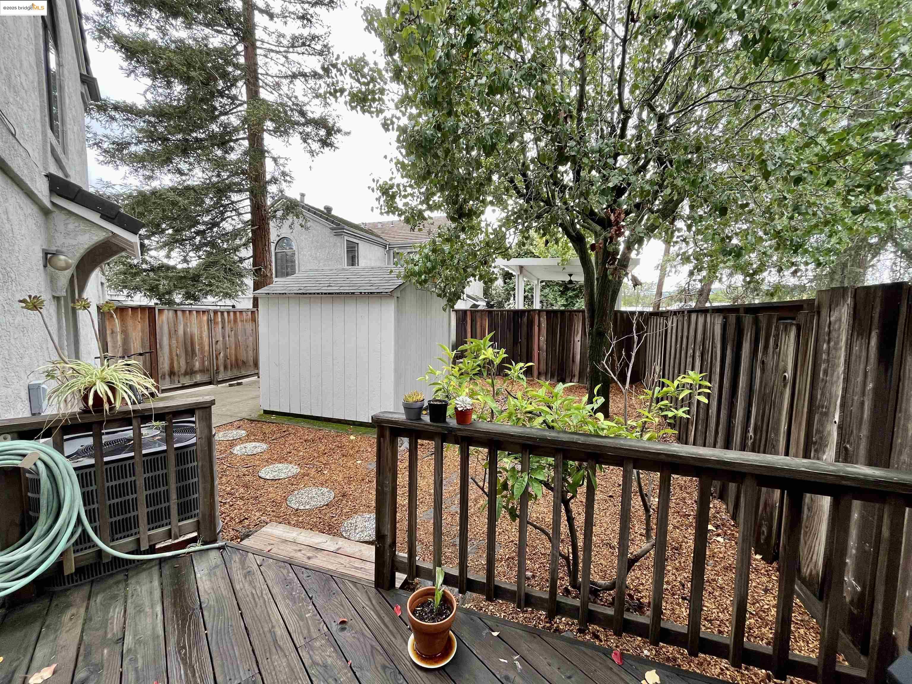 Detail Gallery Image 17 of 19 For 600 Chandon Ct, Walnut Creek,  CA 94597-7315 - 3 Beds | 2/1 Baths