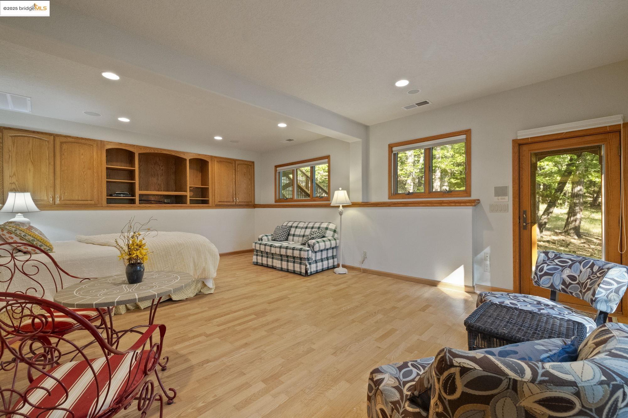 Detail Gallery Image 50 of 59 For 17355 High Grade Ln, Sonora,  CA 95370 - 4 Beds | 4/1 Baths