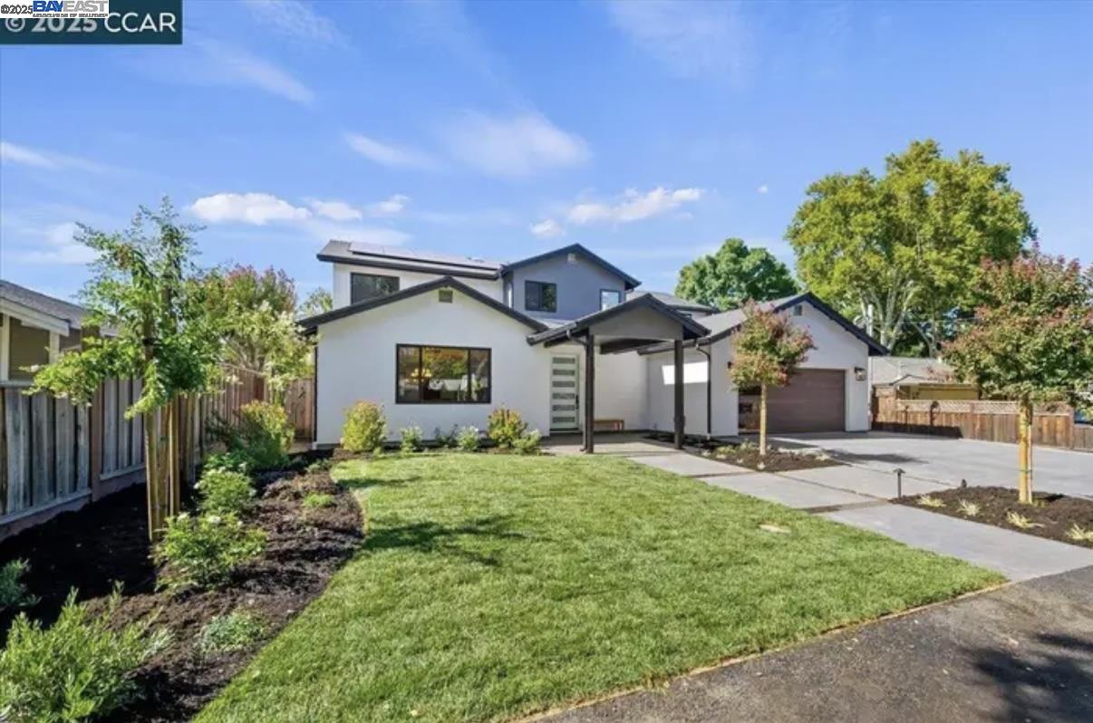 Detail Gallery Image 2 of 26 For 132 Quinterra Ln, Danville,  CA 94526 - 5 Beds | 3/1 Baths