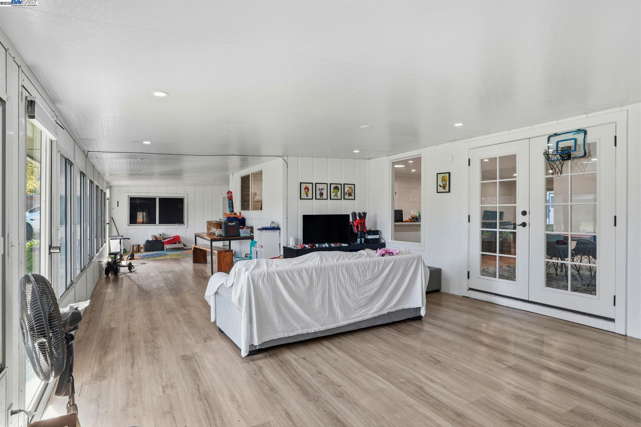 Detail Gallery Image 12 of 60 For 34724 Bernard Rd, Tracy,  CA 95377 - 4 Beds | 2/1 Baths