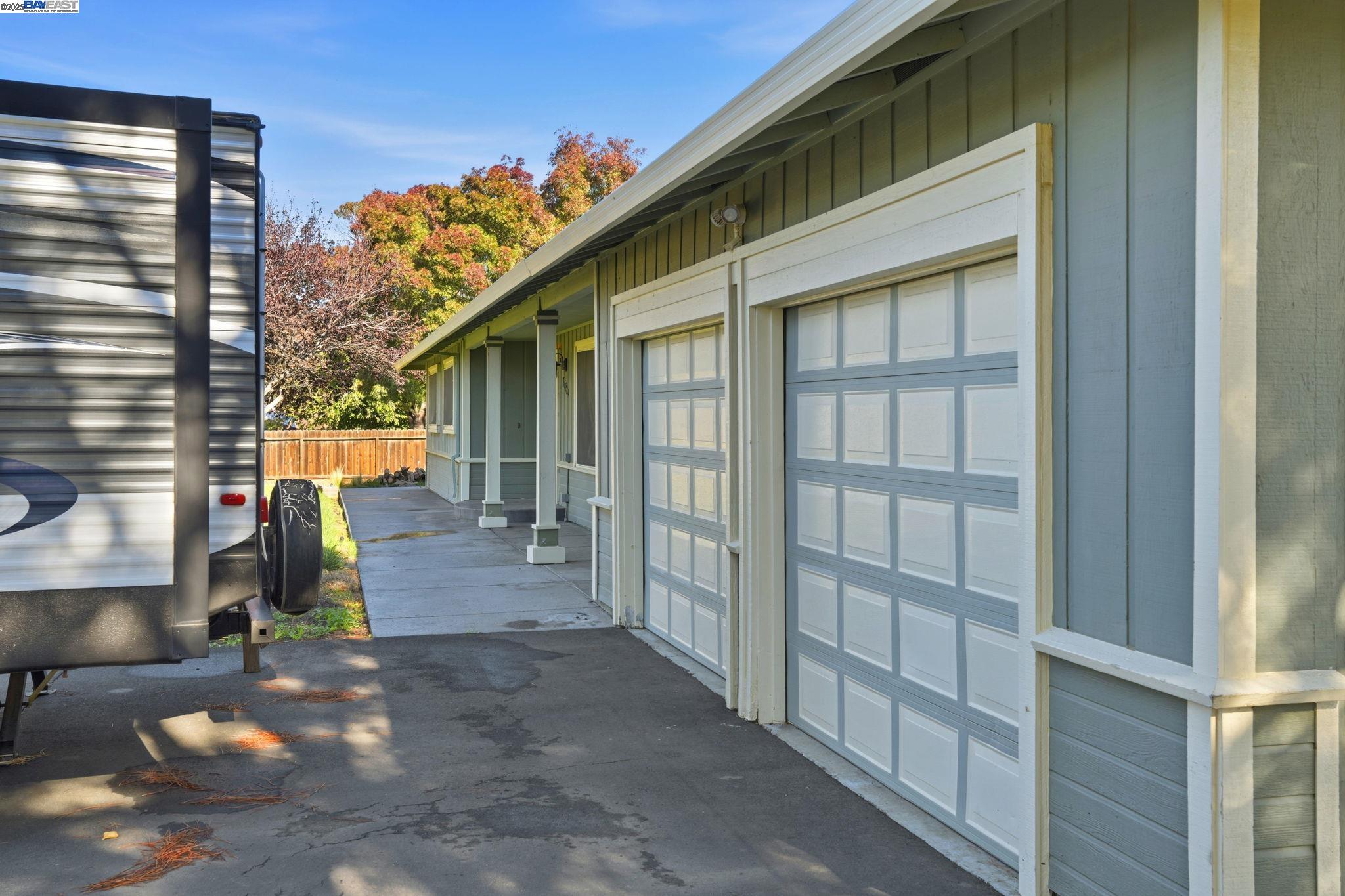 Detail Gallery Image 7 of 60 For 34724 Bernard Rd, Tracy,  CA 95377 - 4 Beds | 2/1 Baths