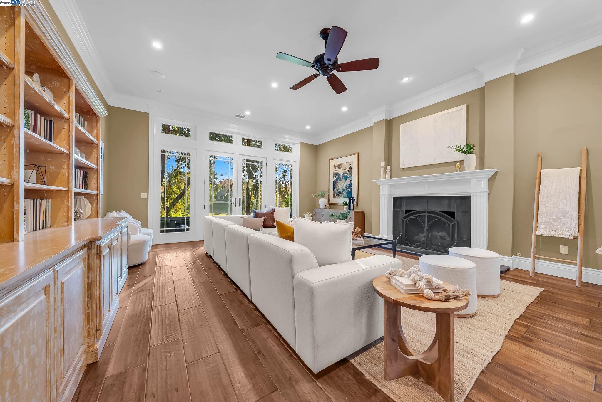 Detail Gallery Image 14 of 47 For 593 Saint George Rd, Danville,  CA 94526 - 2 Beds | 2 Baths